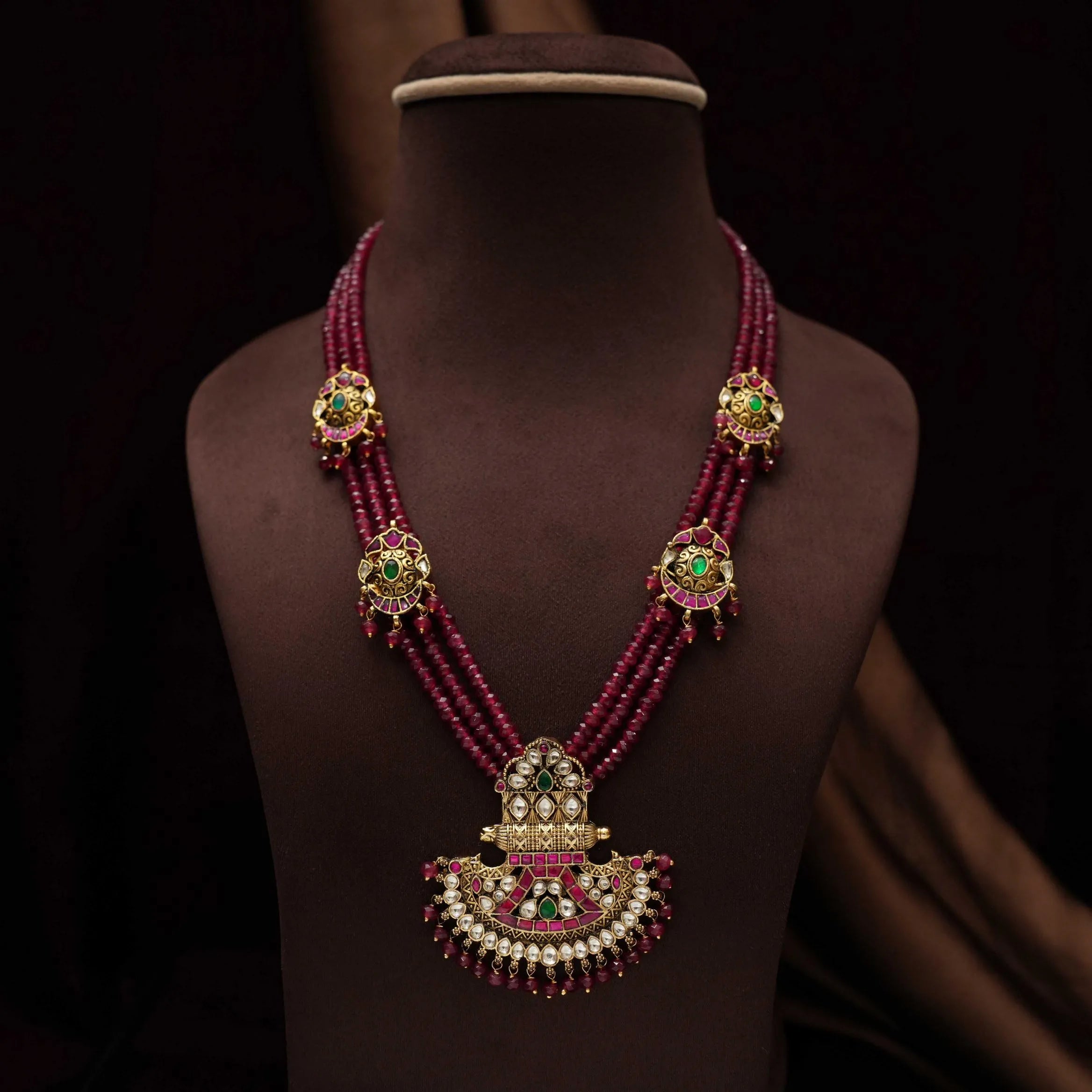 Niti Beaded Necklace - Red