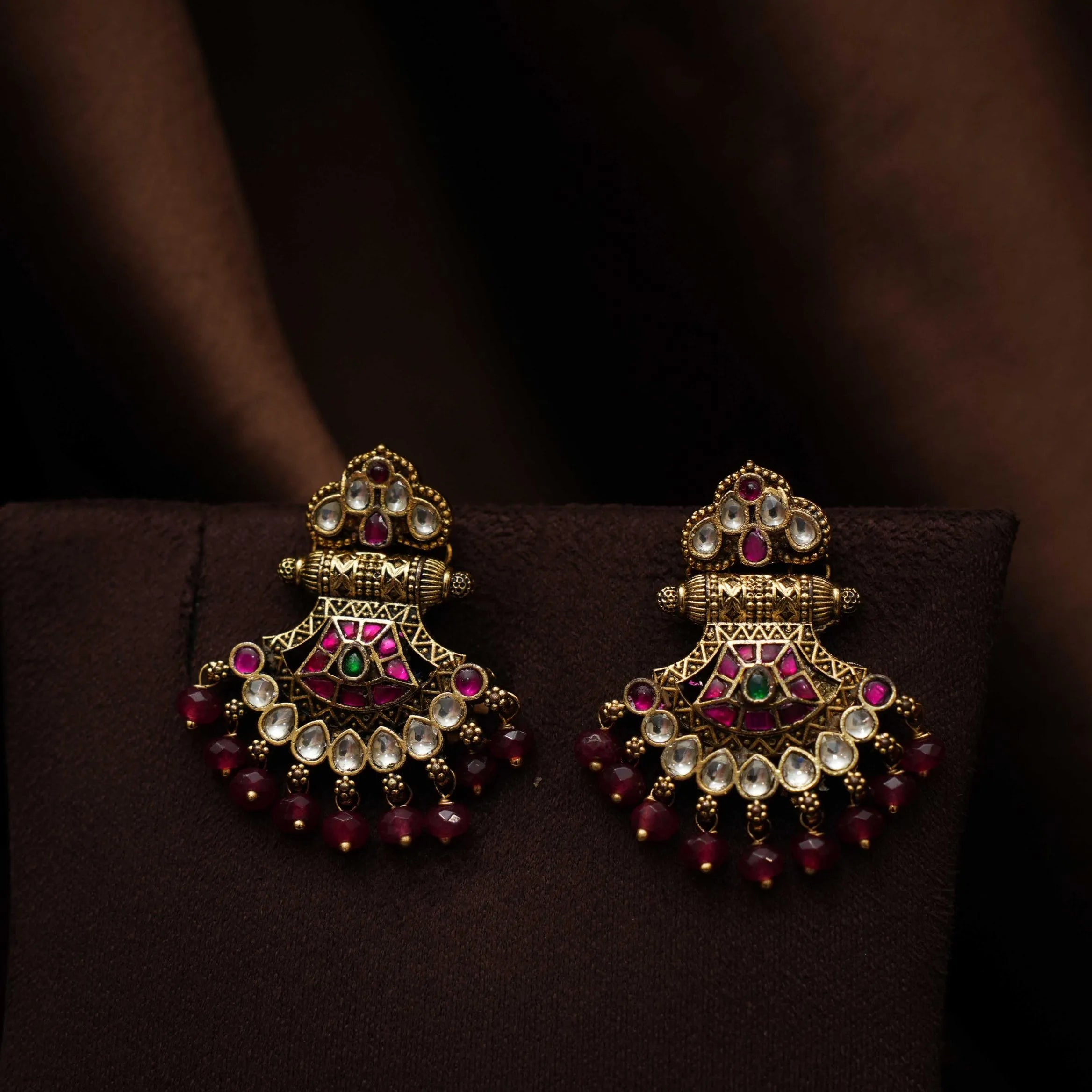 Niti Beaded Necklace - Red