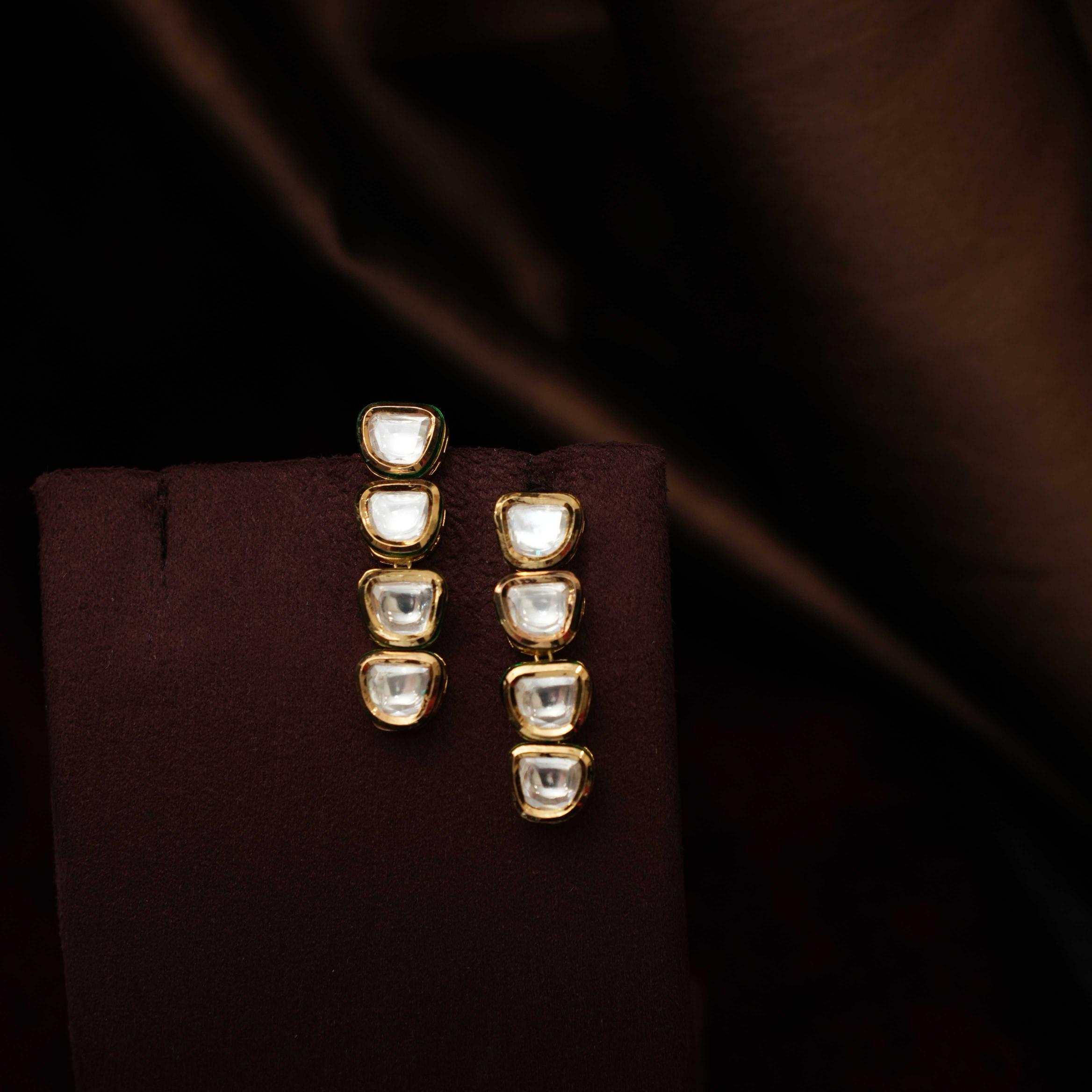 Nivira Kundan Necklace