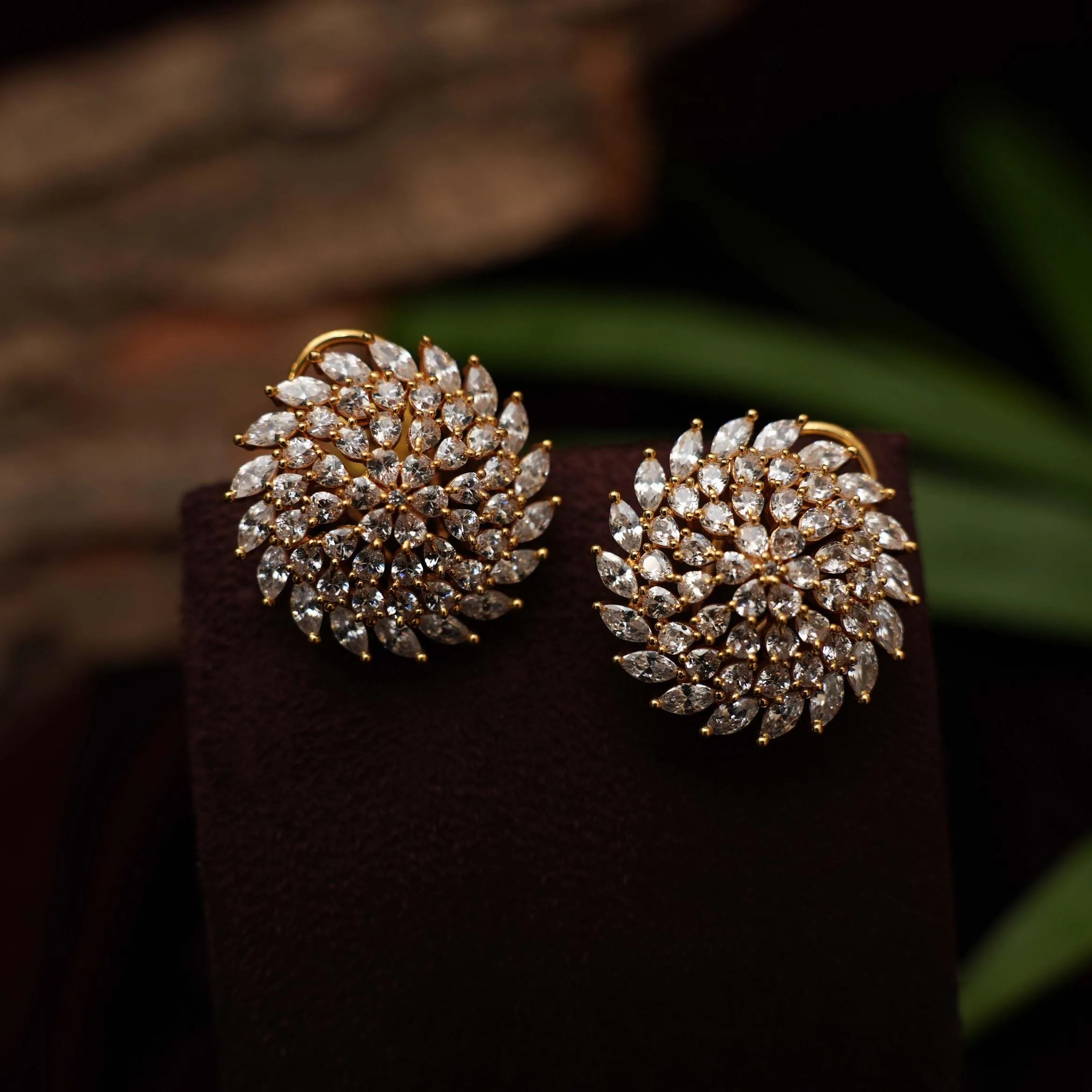 Niya Zircon Ear Stud - Rimli Boutique