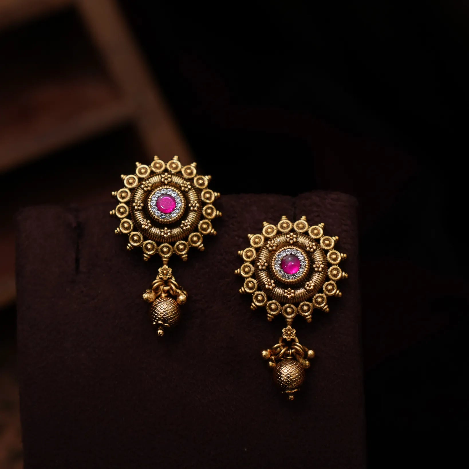 Nysa Antique Ear Stud - Ruby Pink