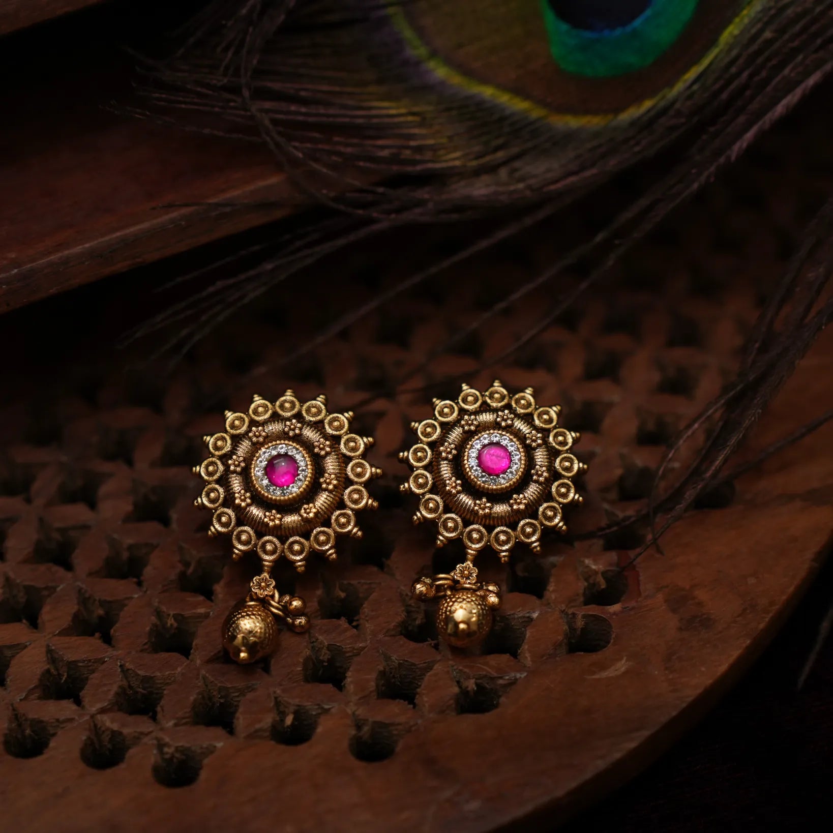 Nysa Antique Ear Stud - Ruby Pink