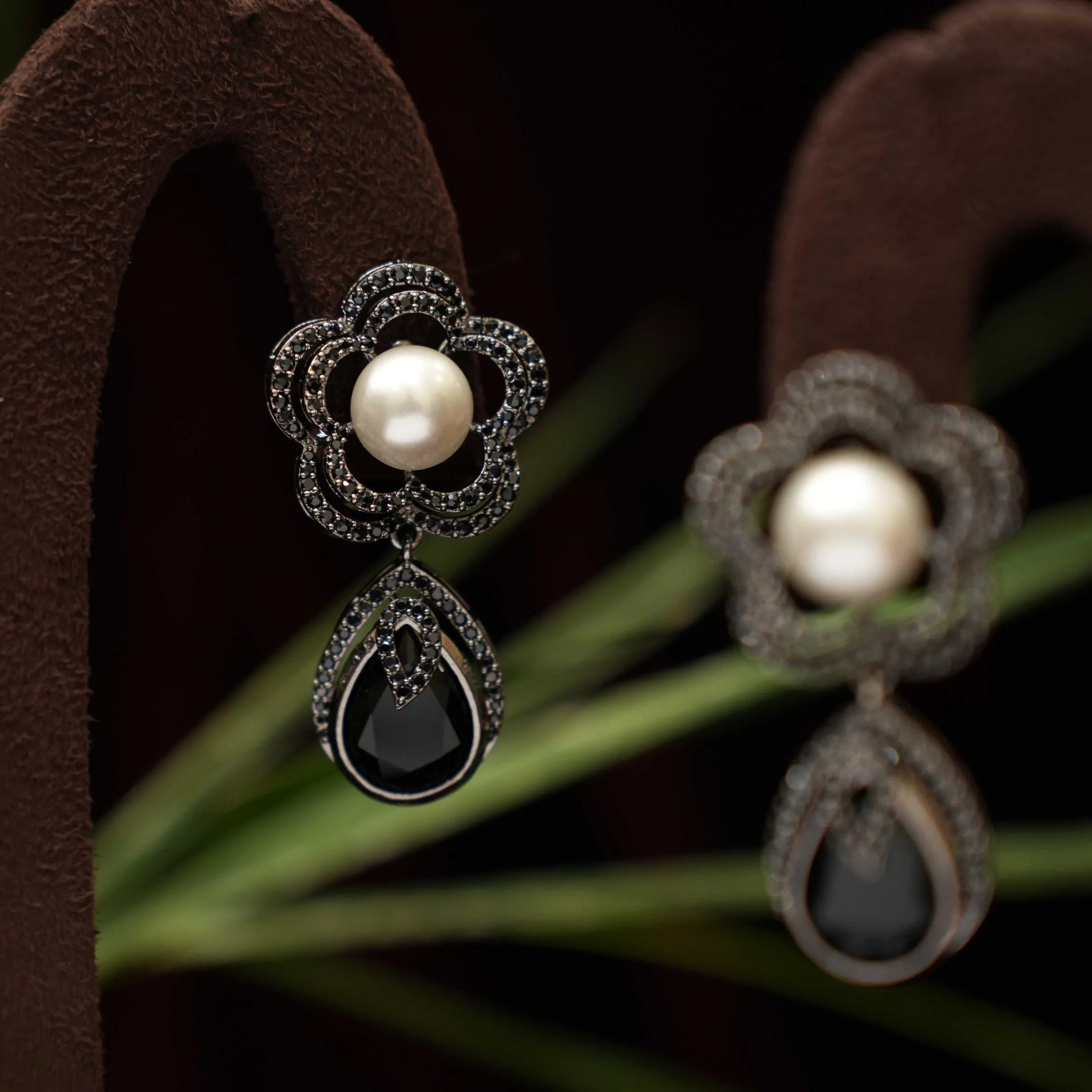 Omana Zircon Earrings - Black