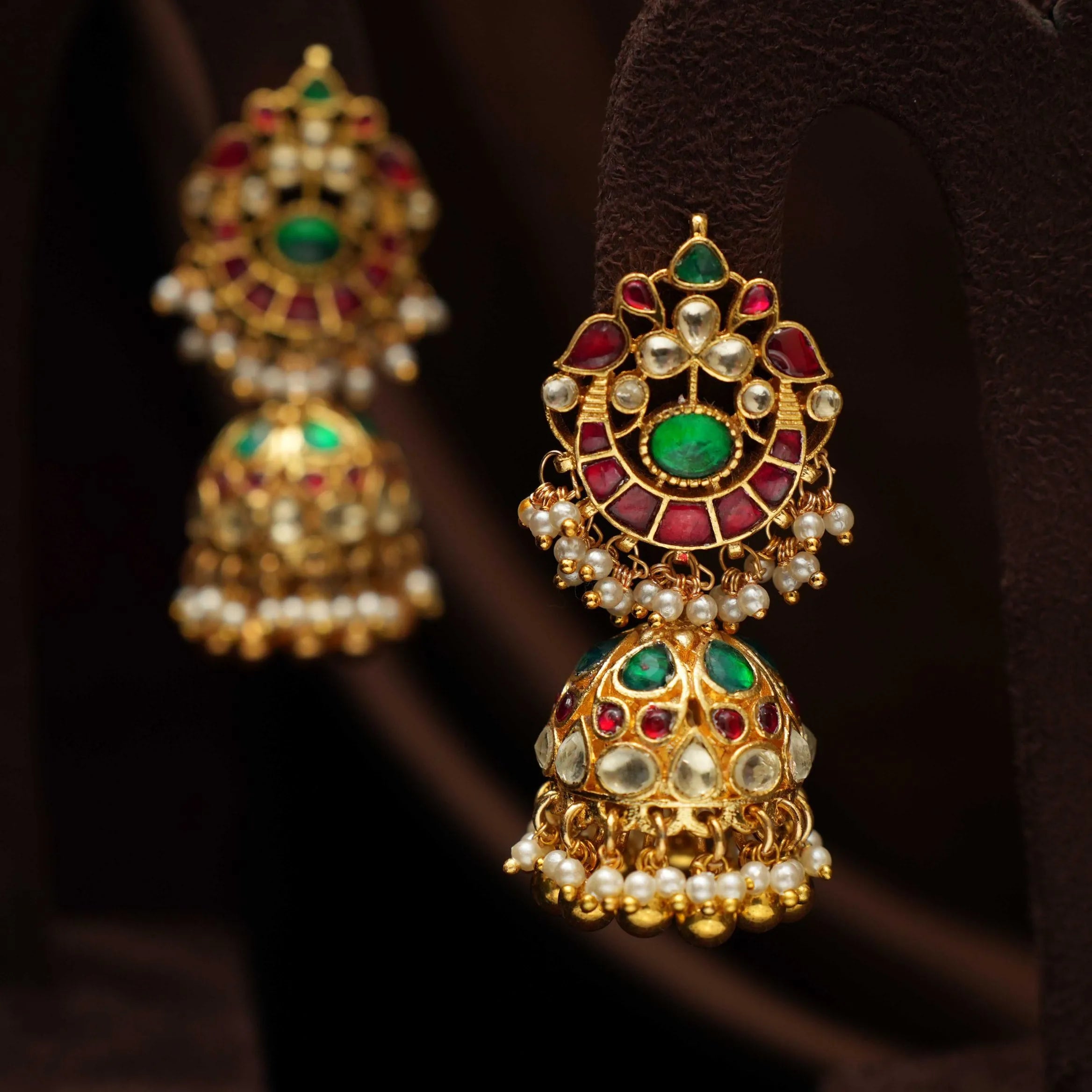 Nathiya Polki Jhumka