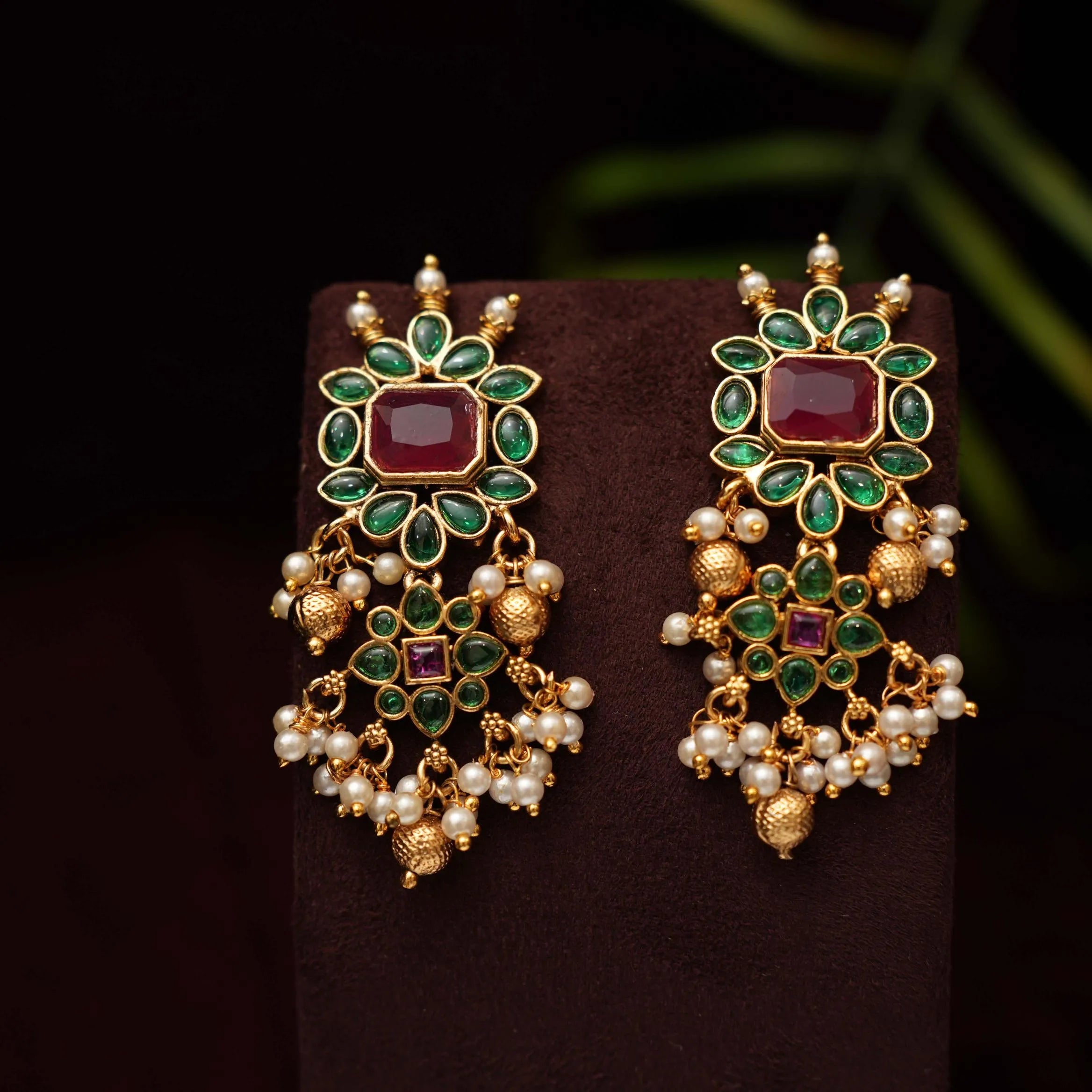Pragya Antique Earrings - Green