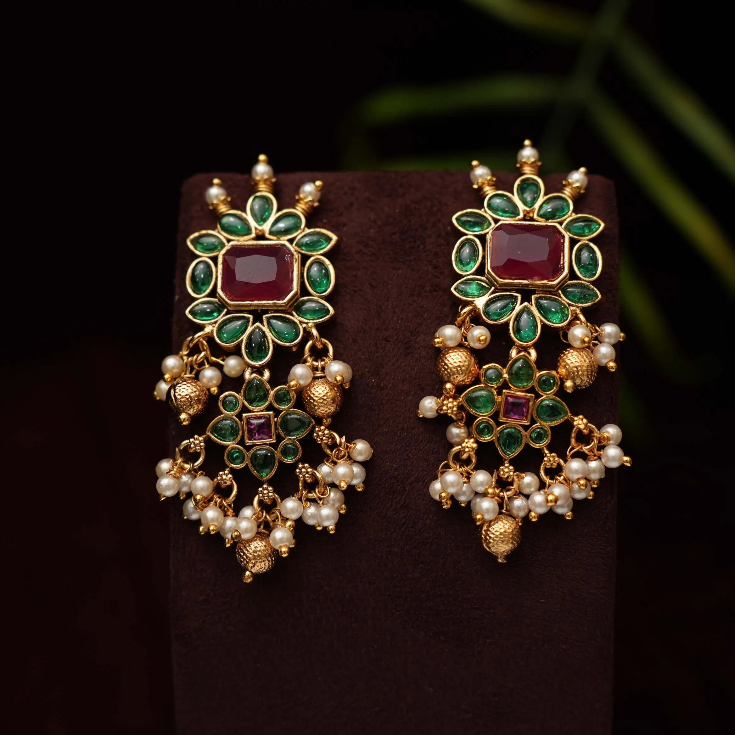 Pragya Antique Earrings - Green