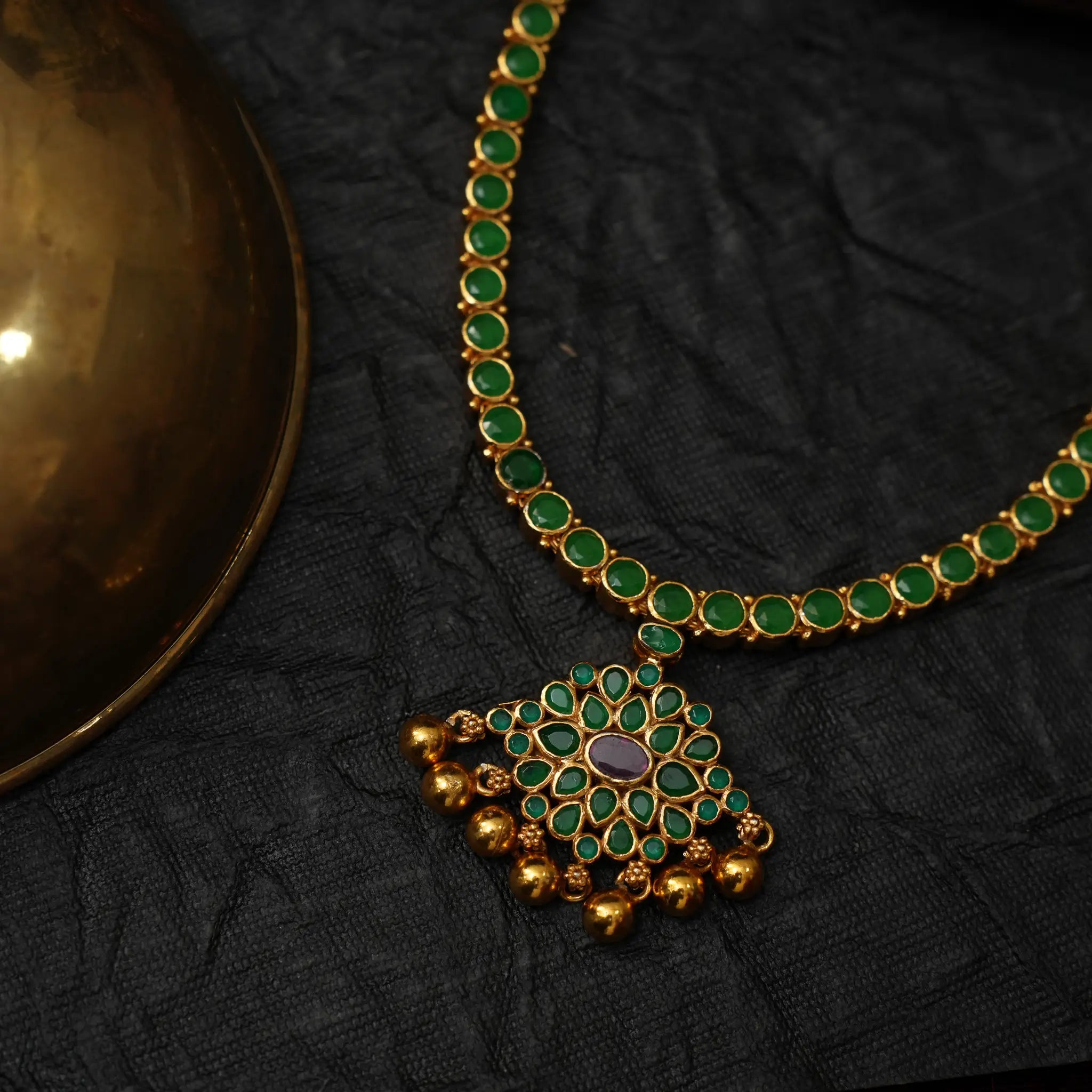 Prajina Silver Reversible Necklace