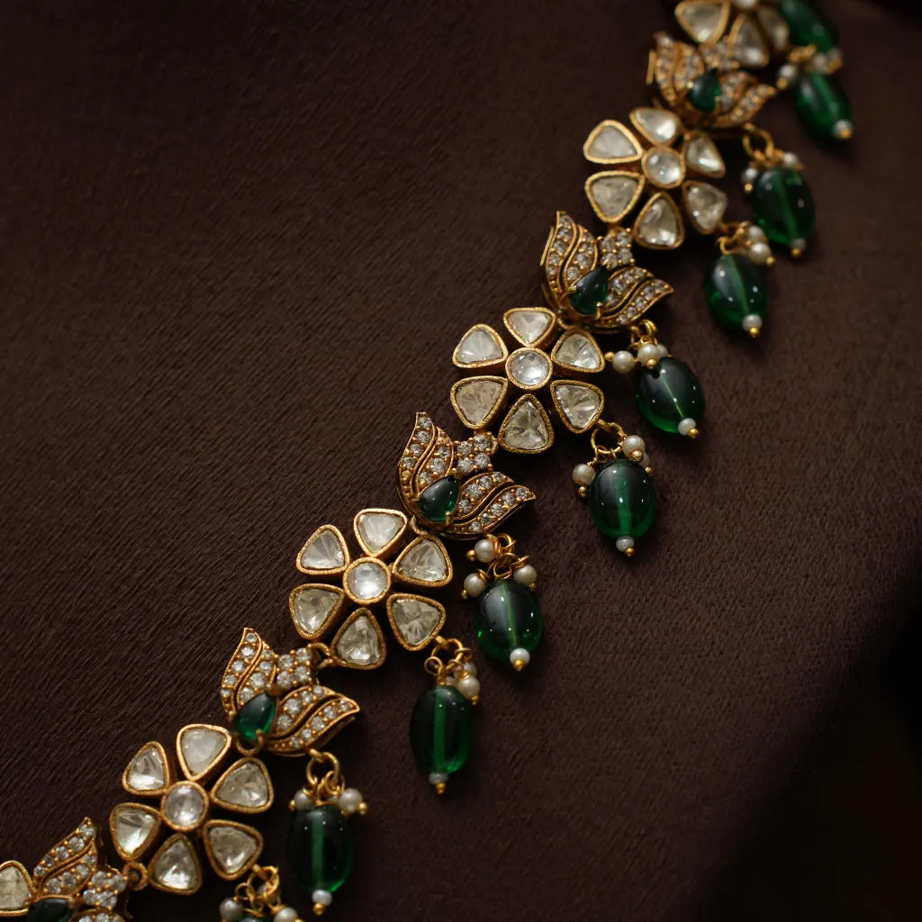 Prajna Victorian Kundan Necklace - Green