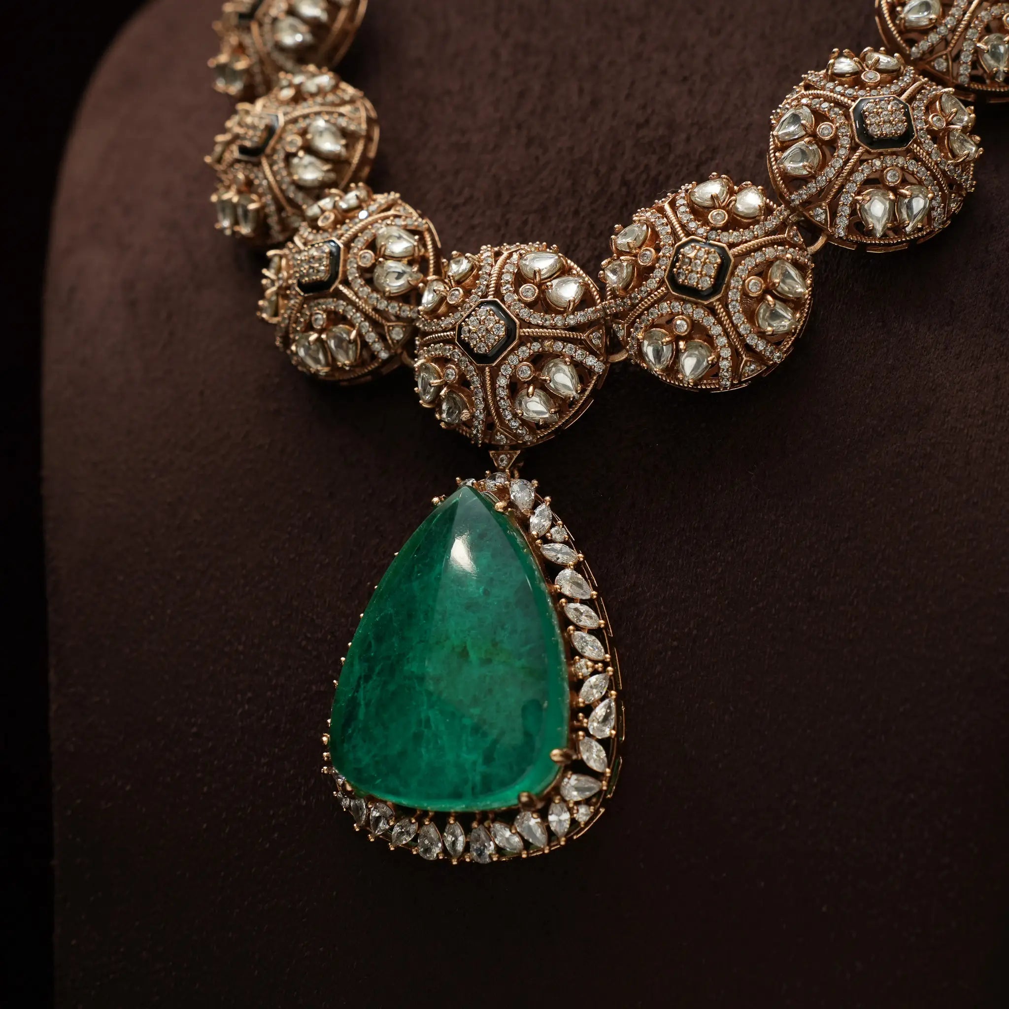 Pranjali Victorian Polki Necklace - Pastel Green