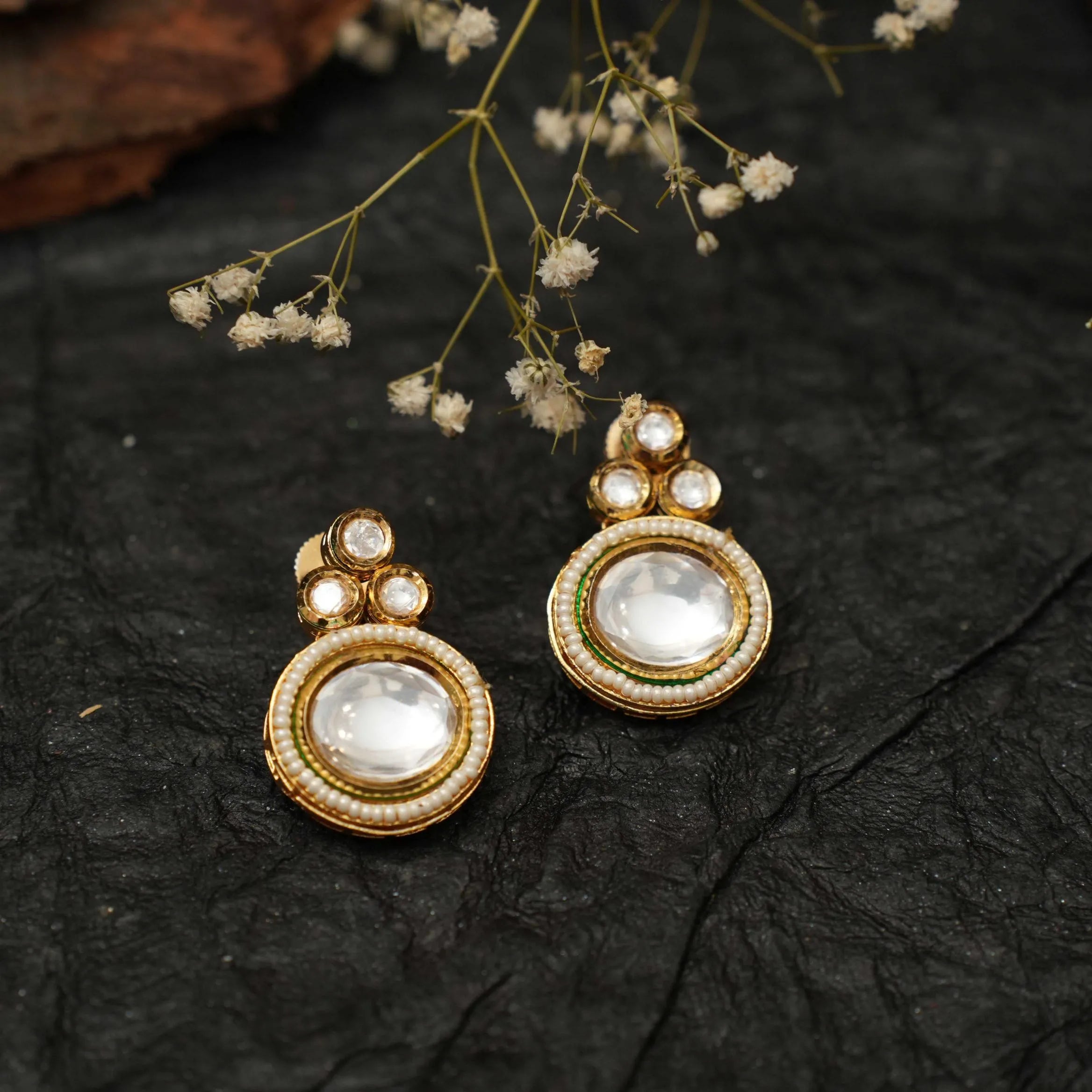 Pratim Kundan Ear Stud