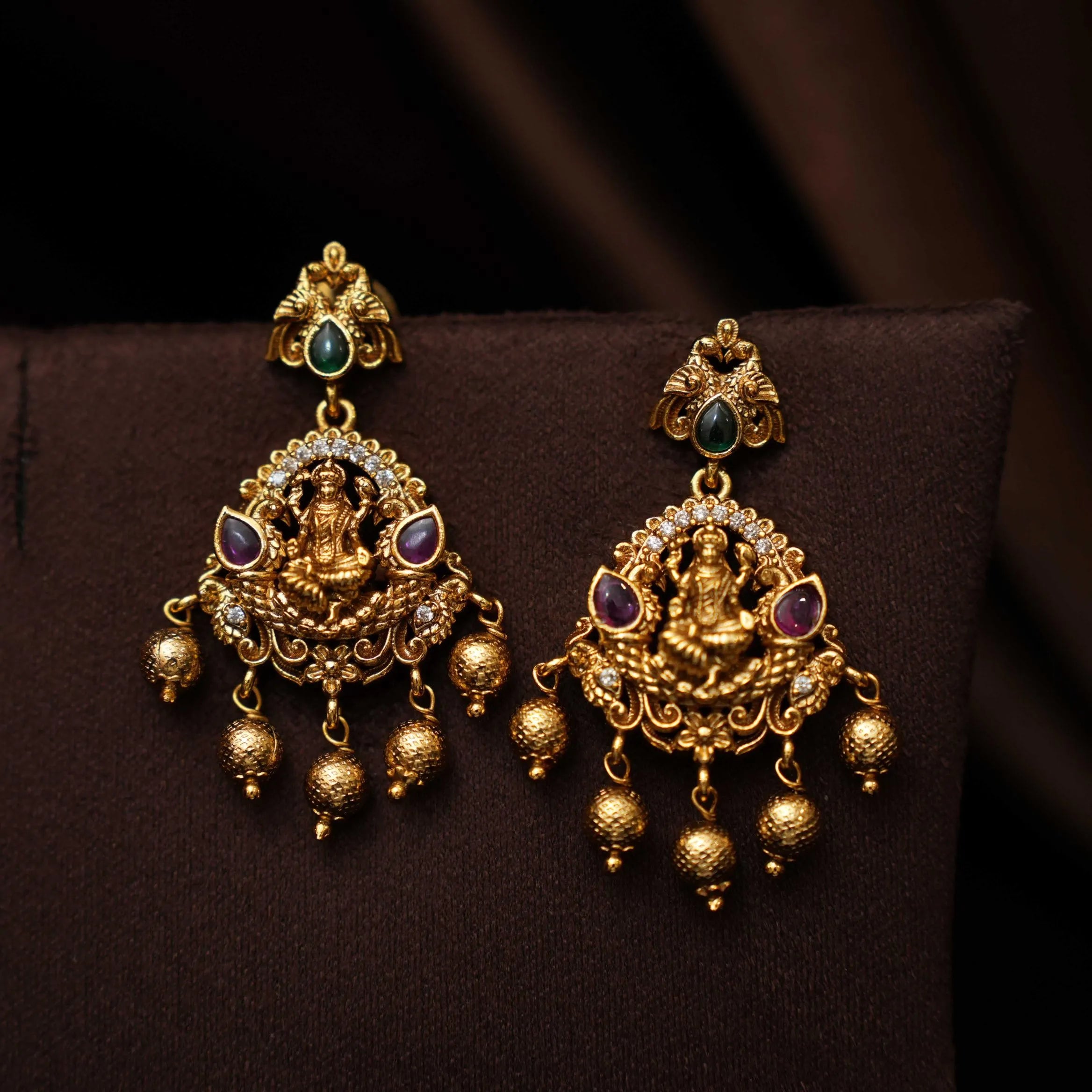 Pravya Antique Necklace