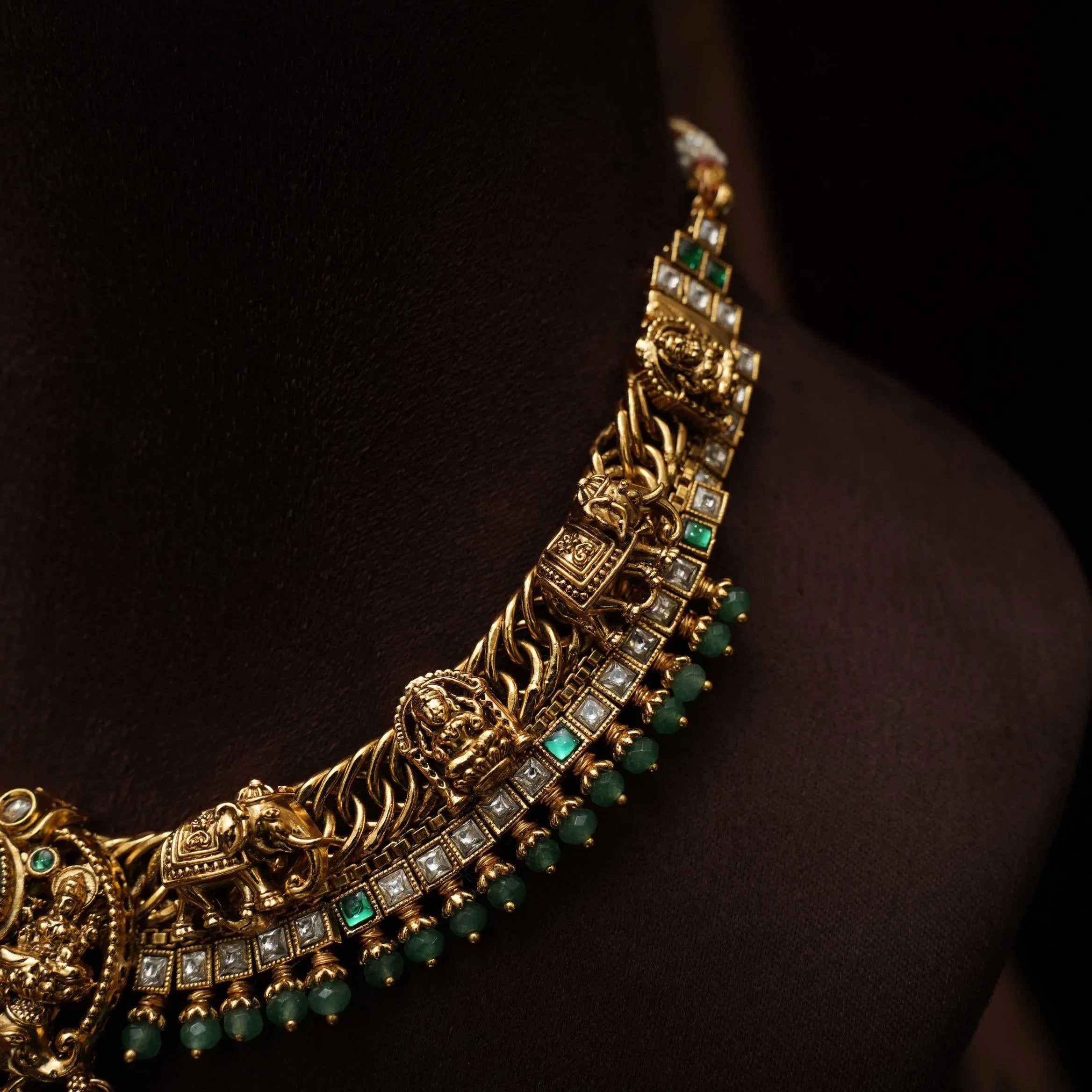 Pusita Antique Necklace - Short