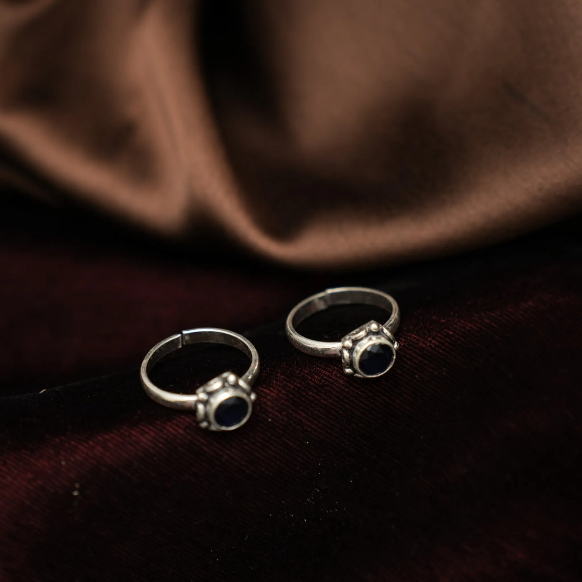 Raasya Silver Toe Ring - Blue