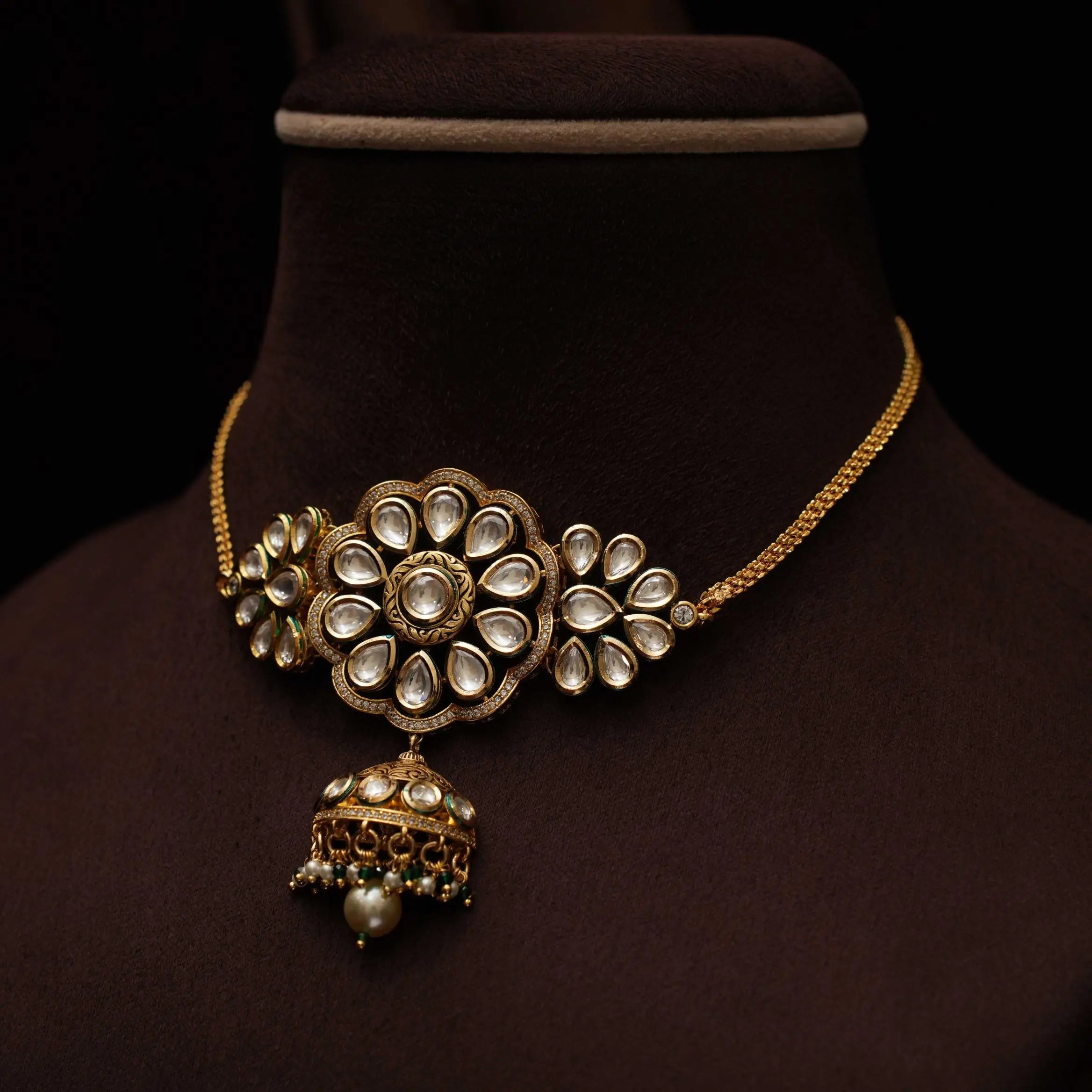 Ragaa Kundan Choker - White