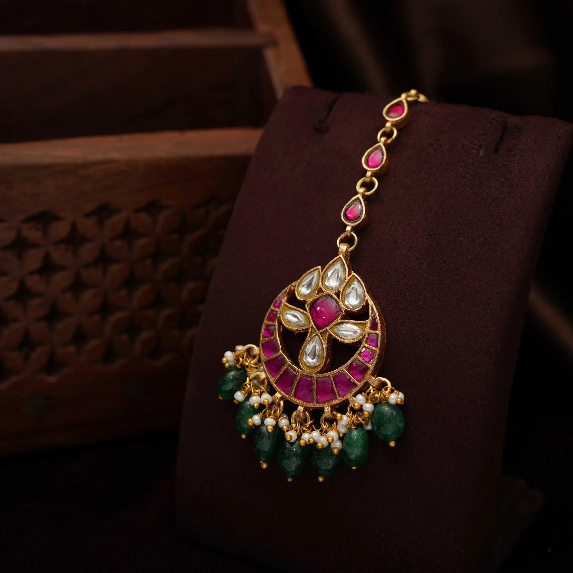 Rajivi Polki Tikka - Red