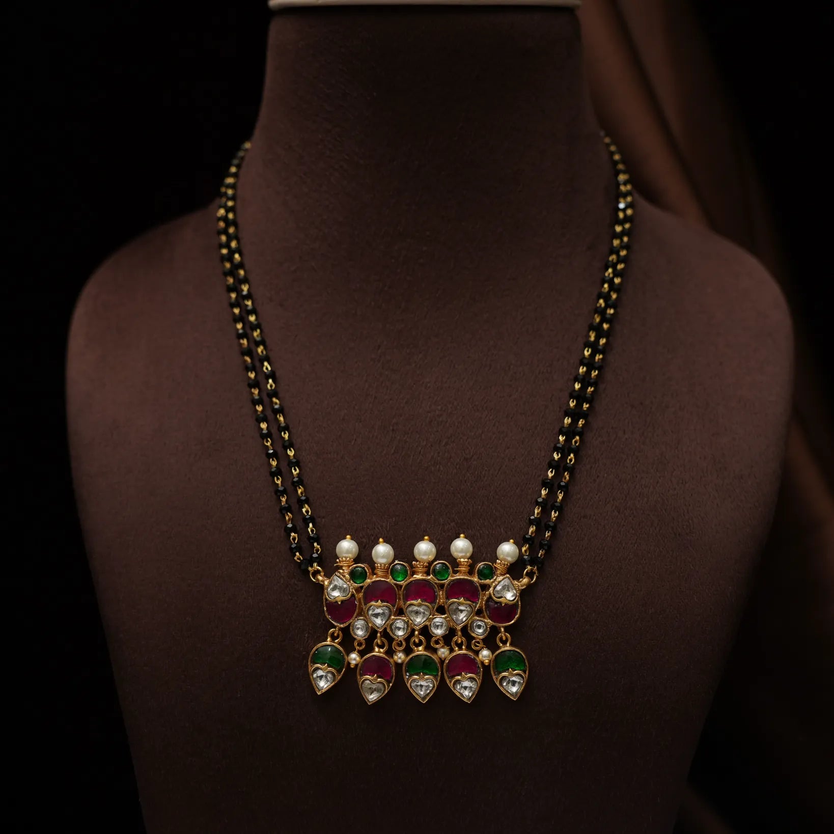 Rakasa Antique Beaded Necklace - Red & Green
