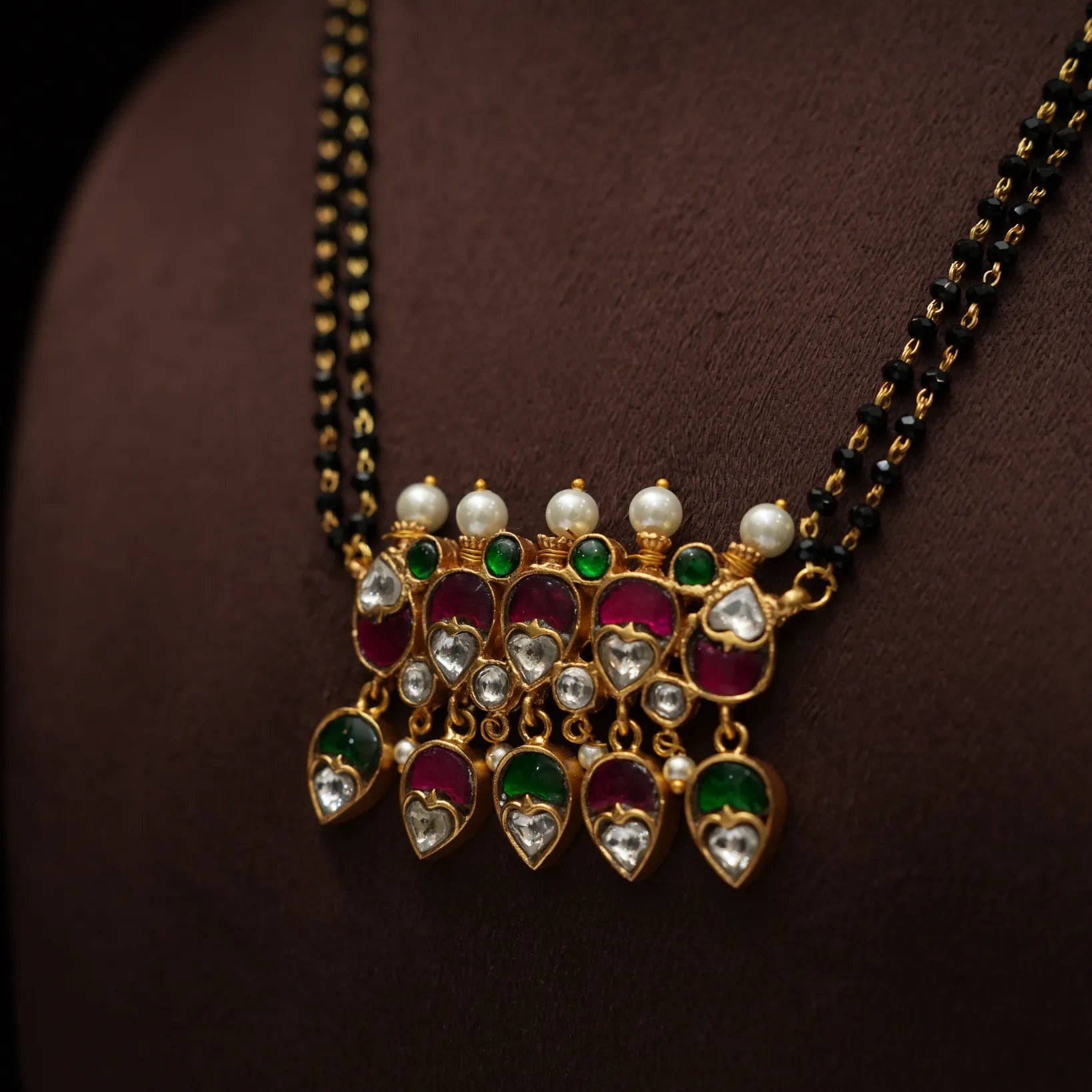 Rakasa Antique Beaded Necklace - Red & Green