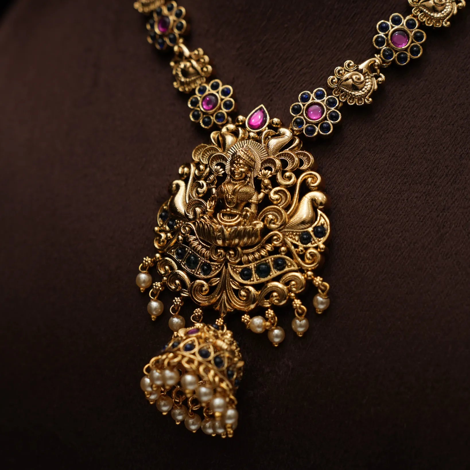Ranvita Antique Necklace