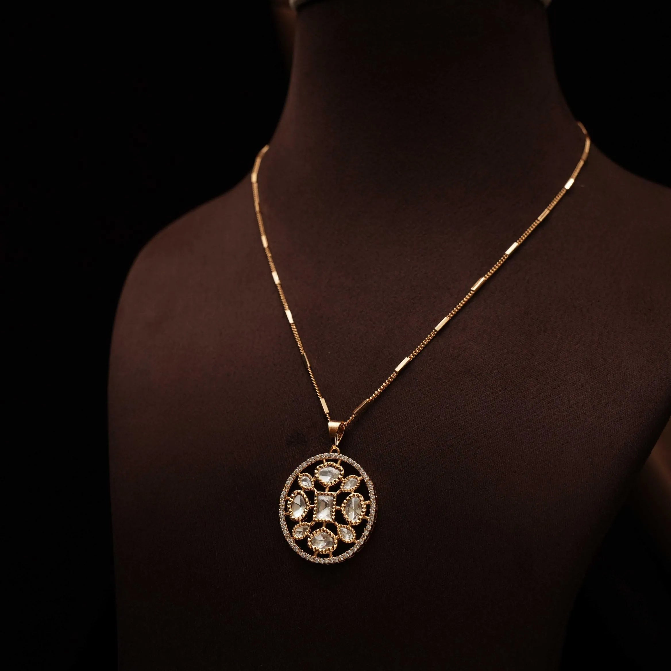 Rhea Minimal Necklace