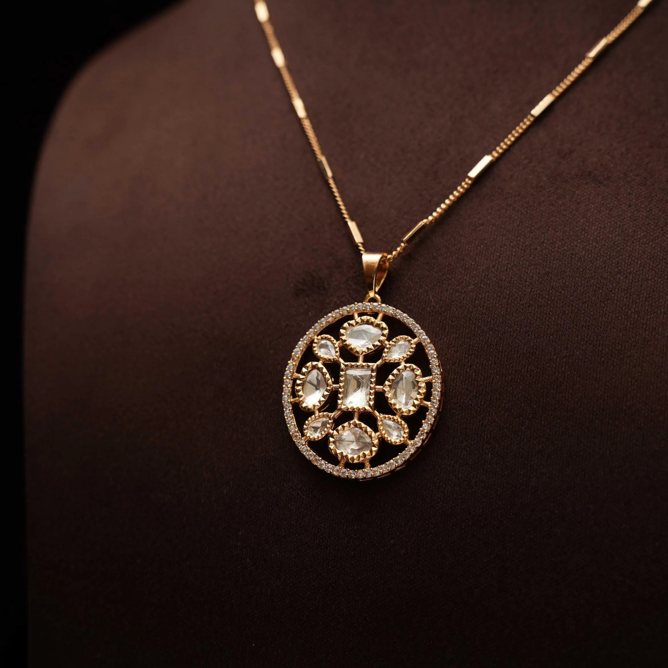 Rhea Minimal Necklace