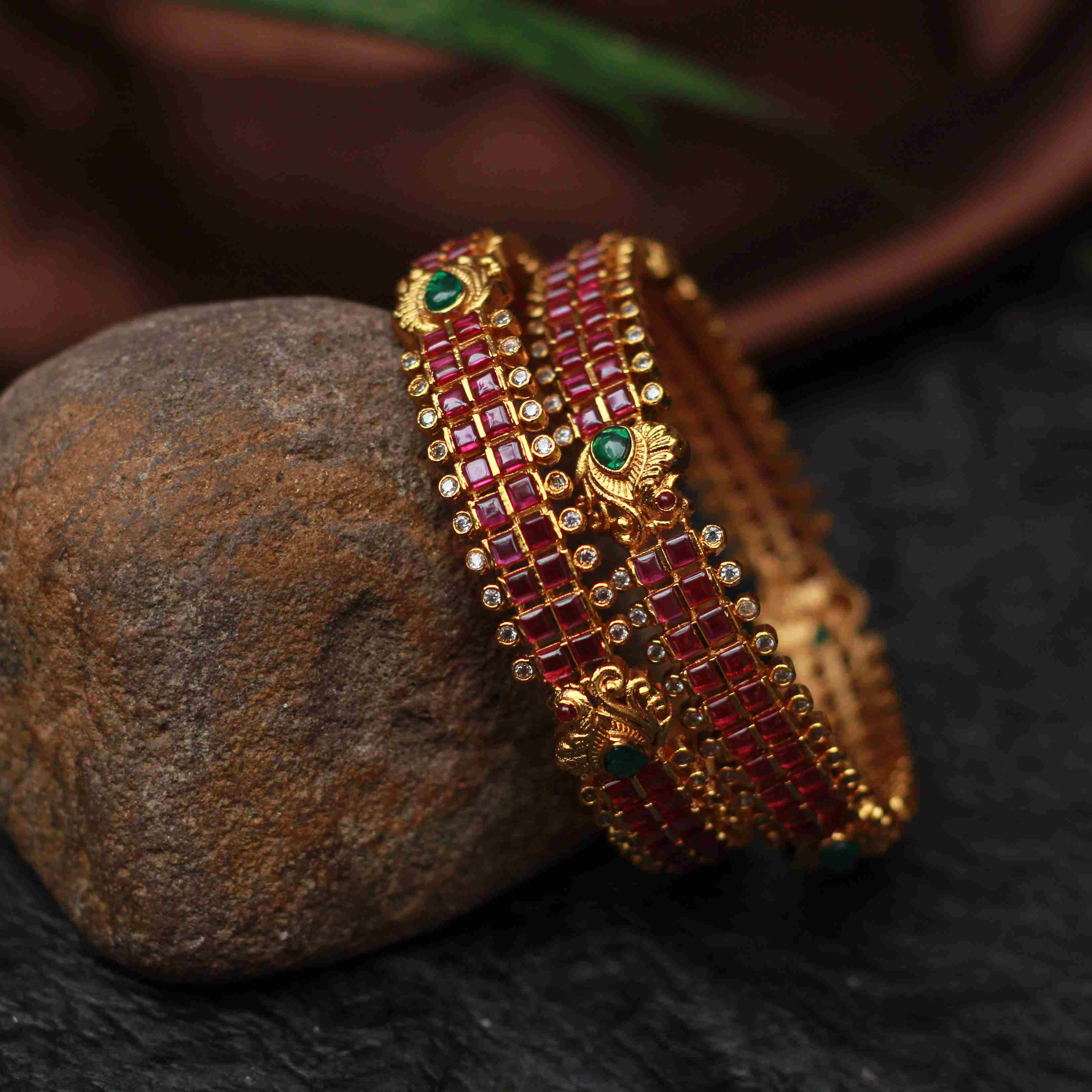Ridvi Traditional Bangles - Red