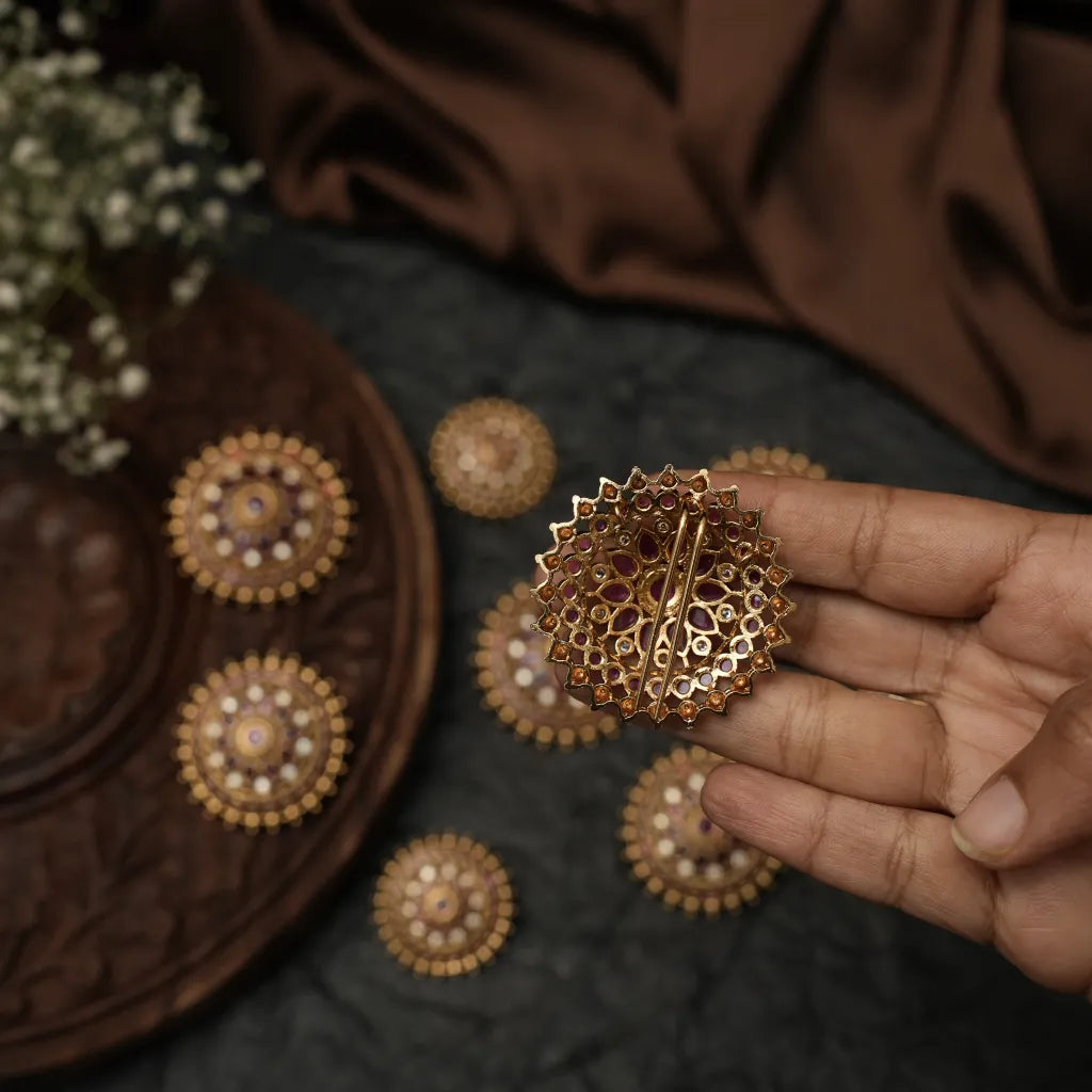Rishmika Antique Rakkodi/ Hair Pin - Red