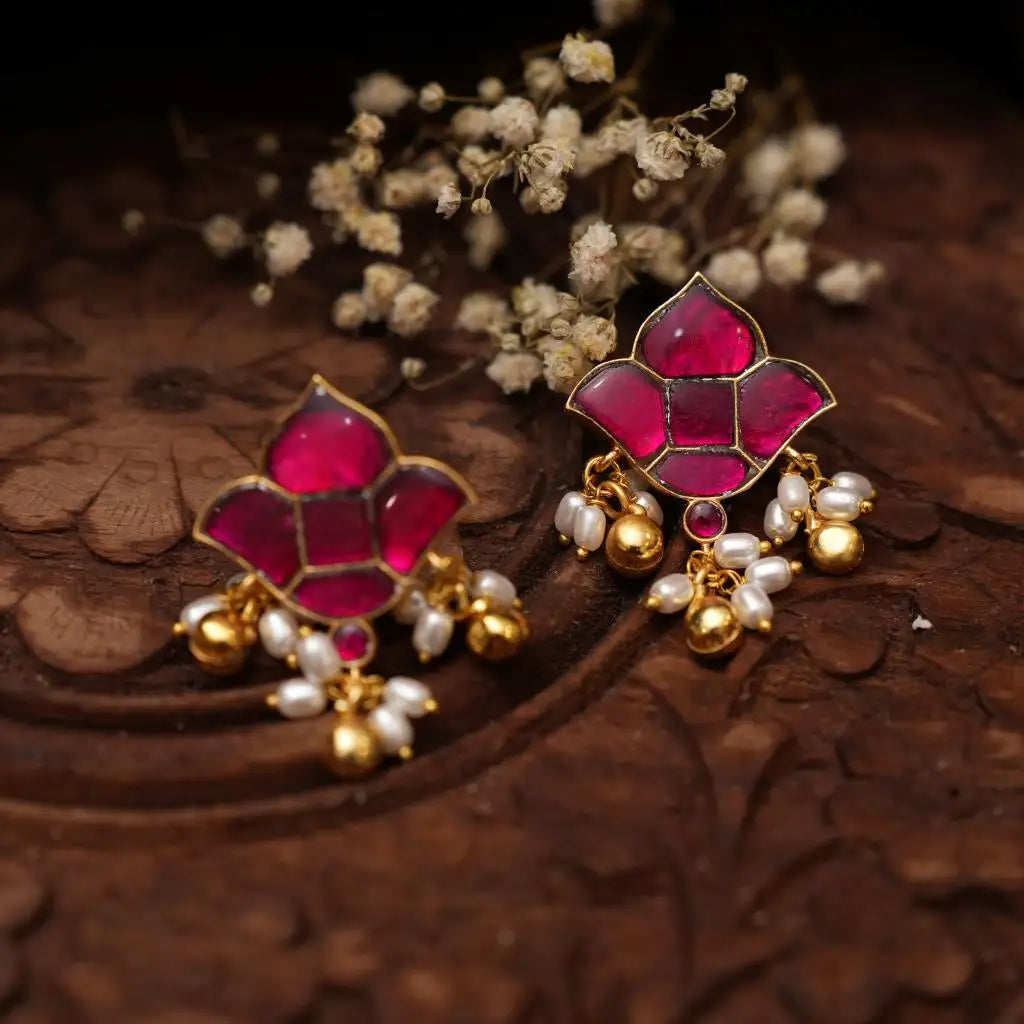 Rohati Polki Ear Stud - Pinkish Red