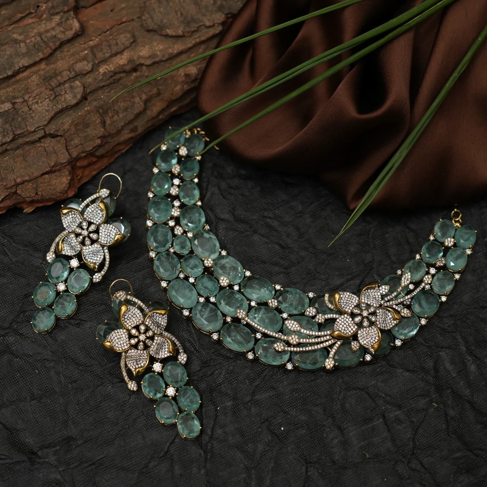 Ruhani Polki Necklace