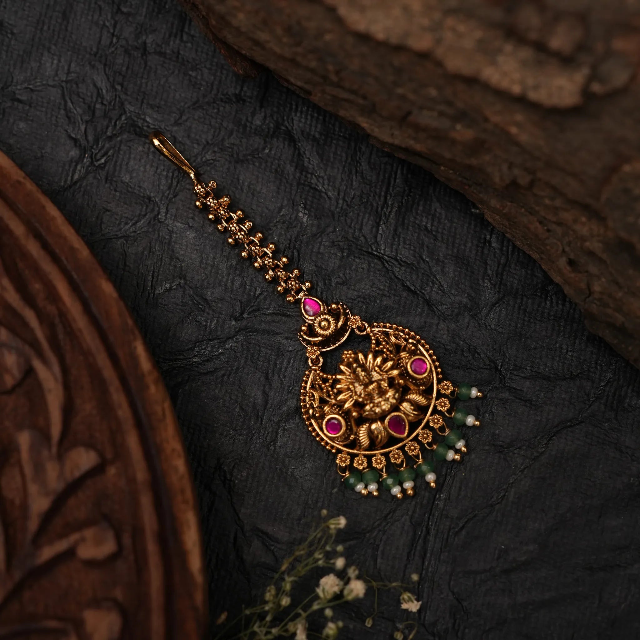 Rutvi Antique Tikka