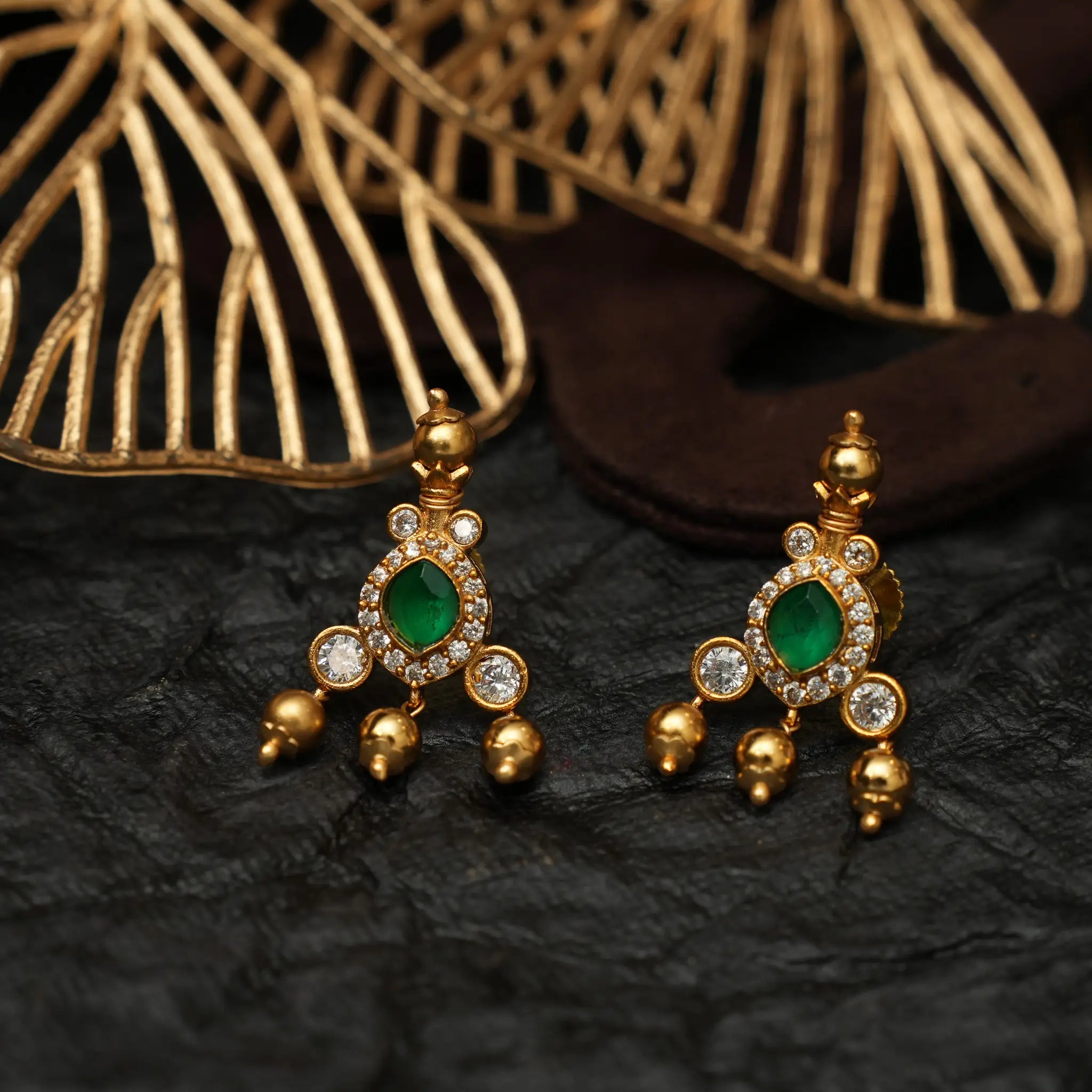 Ryan Antique Ear Stud - Green