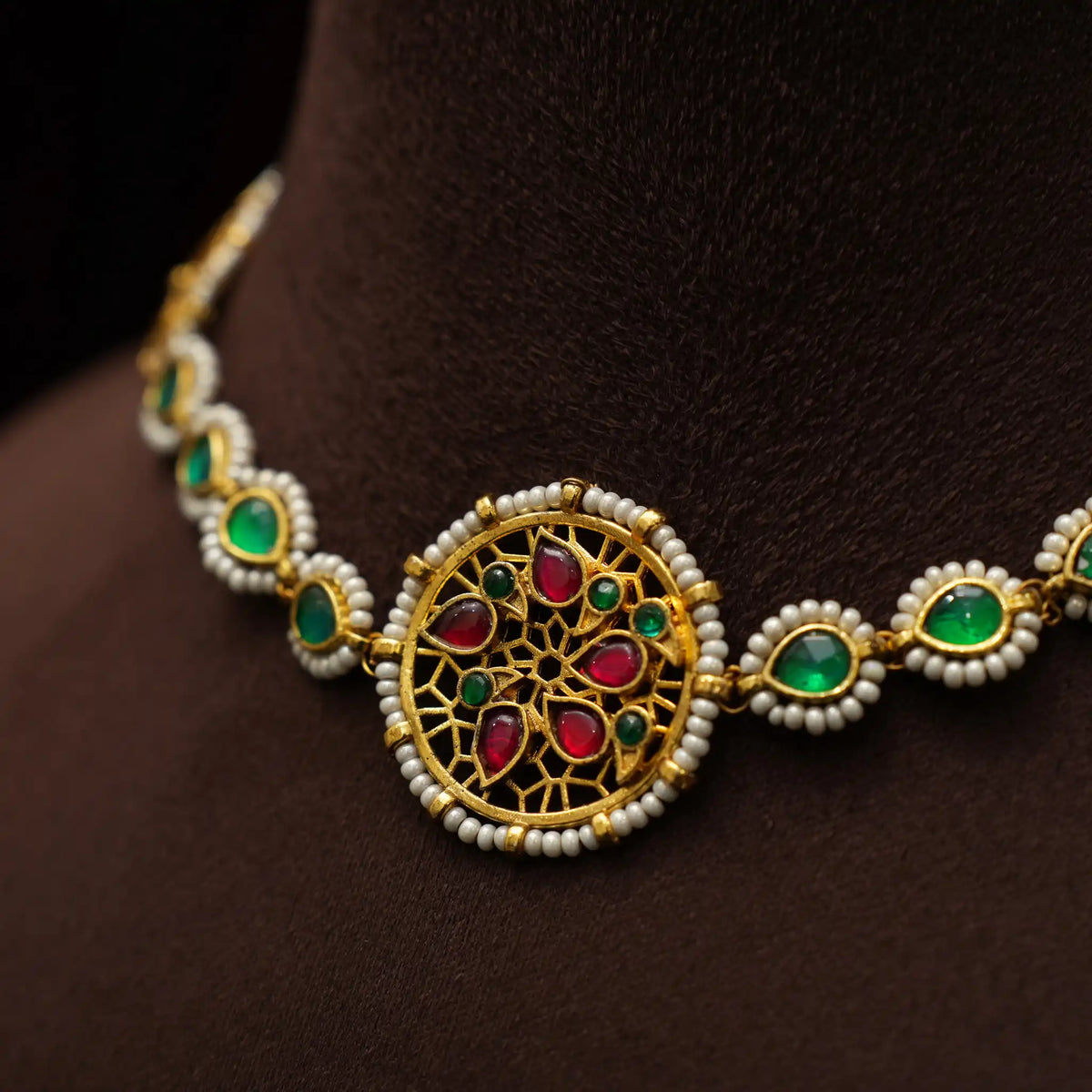 Apeshka Polki Choker - Kenitha