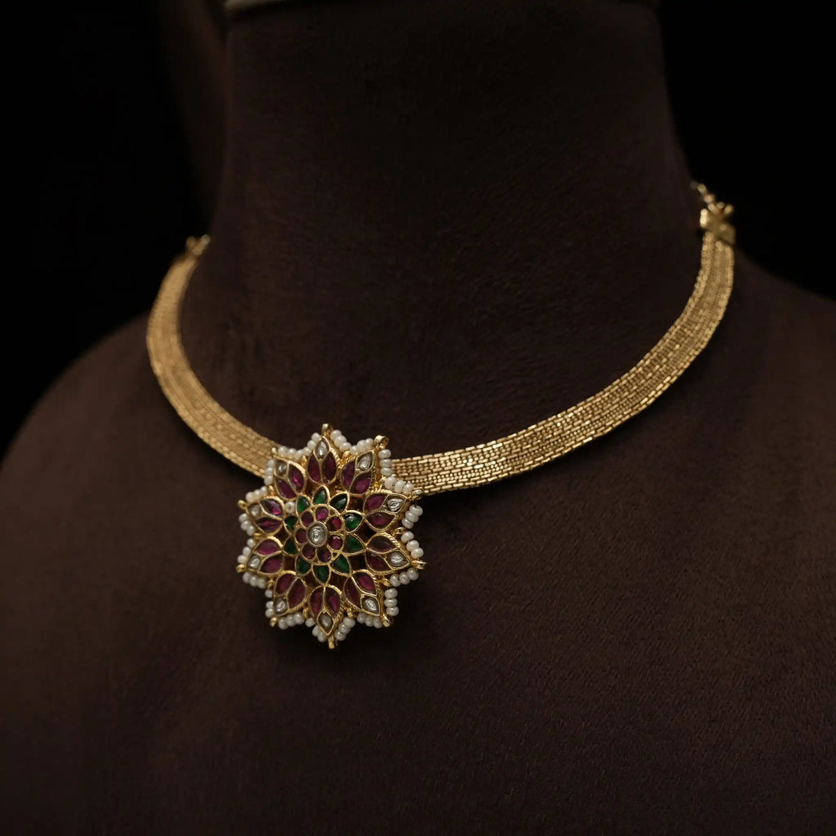 Hasna Antique Short Necklace - Red & Green