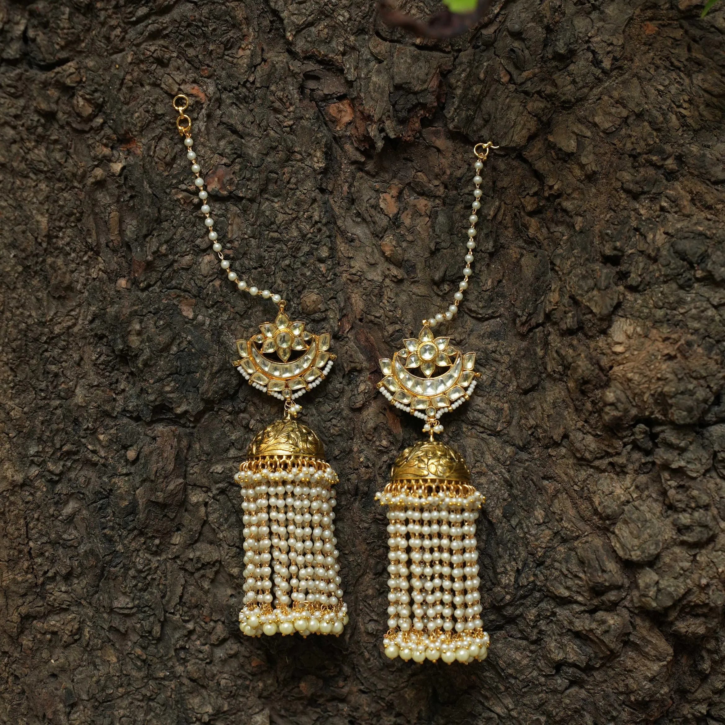 Ezhili Polki Jhumka Earrings