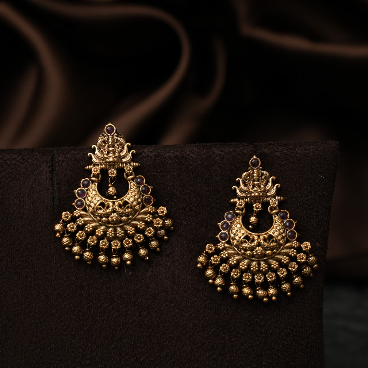 Swathi Antique Chandbali Earrings - Red