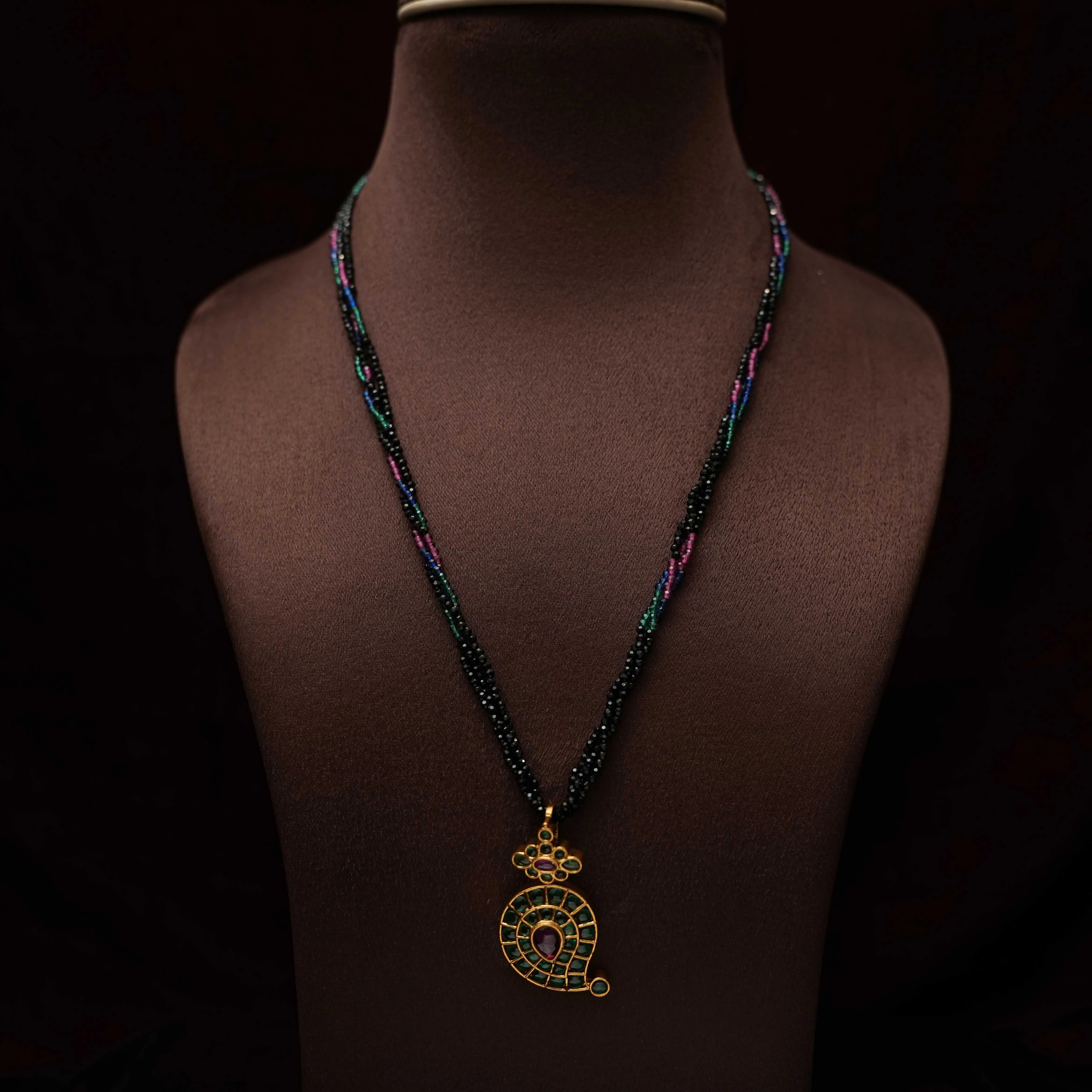 Niya Antique Beaded Necklace - Green