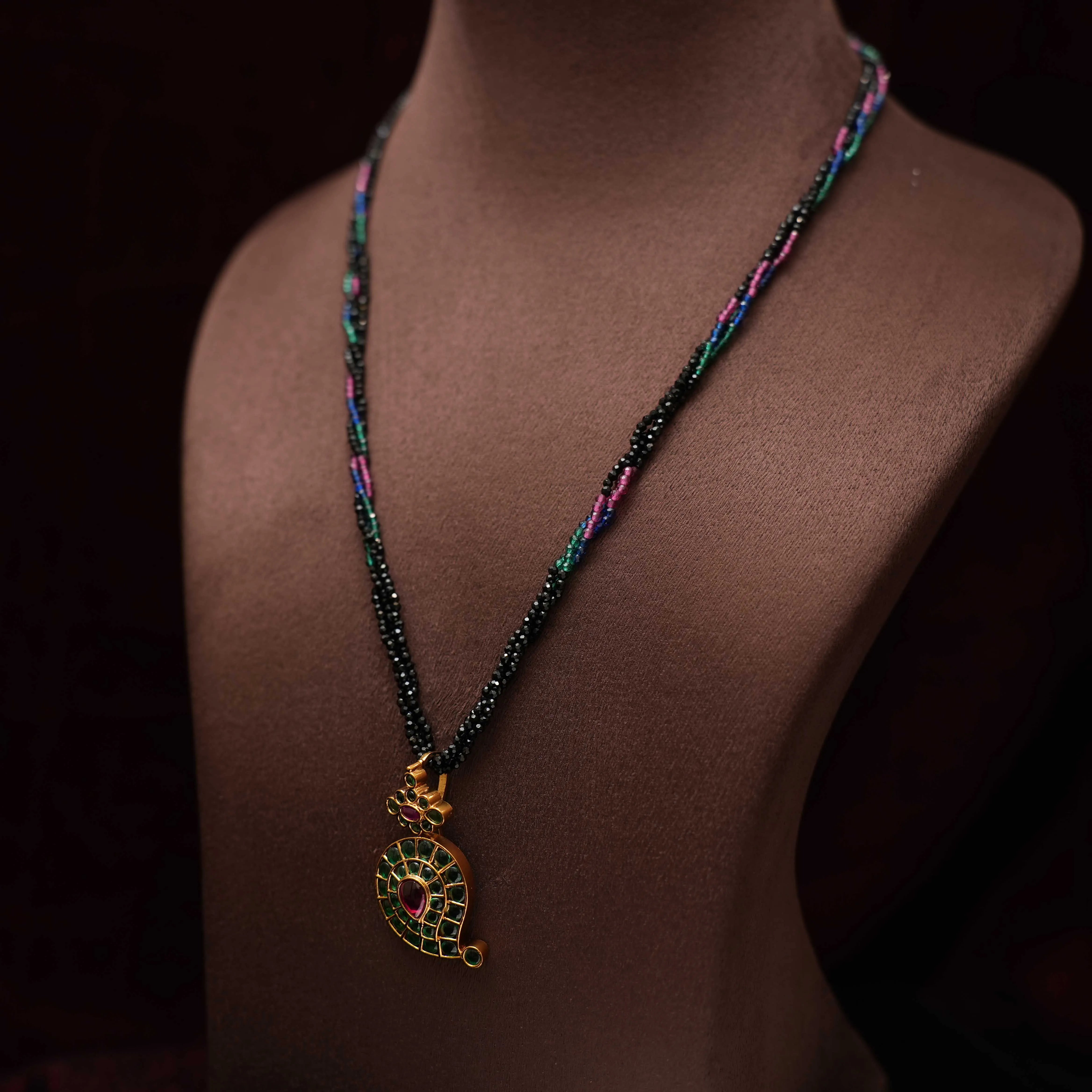 Niya Antique Beaded Necklace - Green