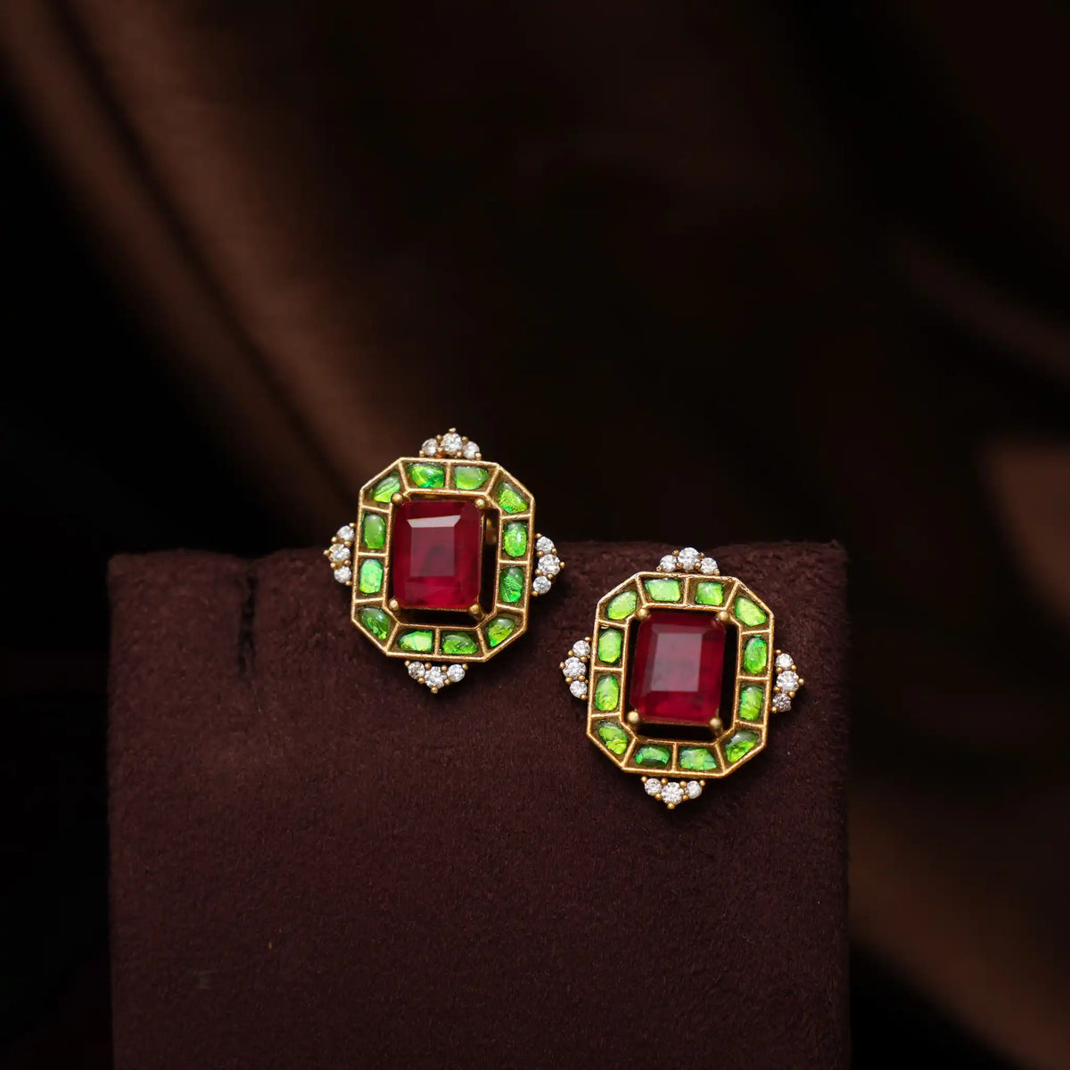 Delvika Polki Necklace - Red & Green
