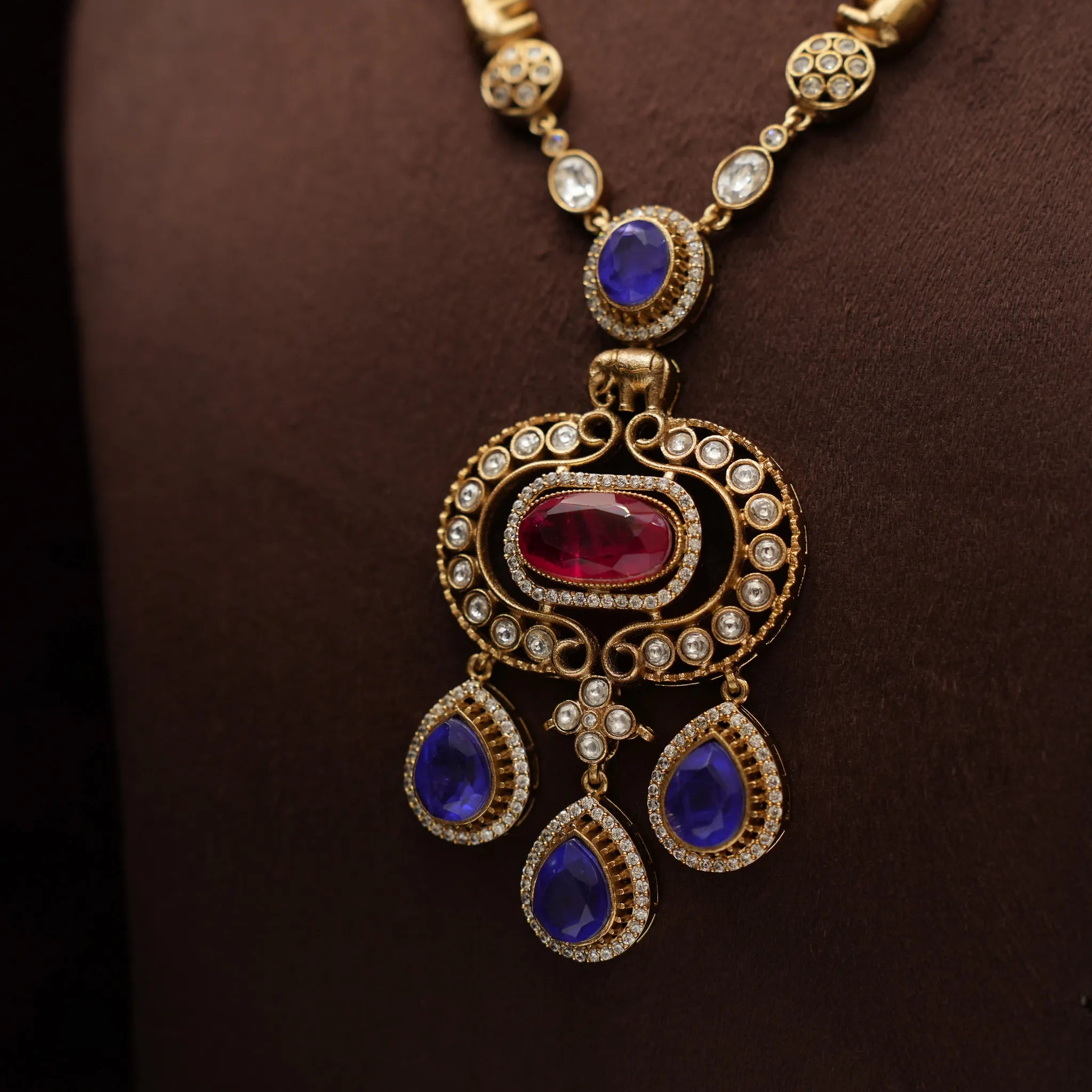 Reyana Victorian Kundan Necklace - Purple