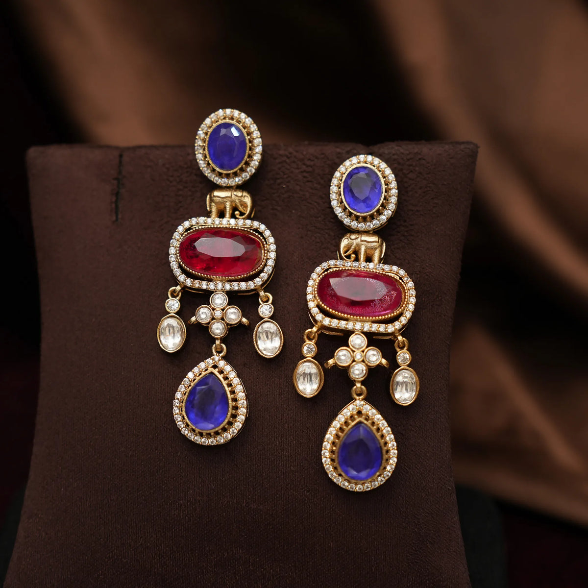 Reyana Victorian Kundan Necklace - Purple