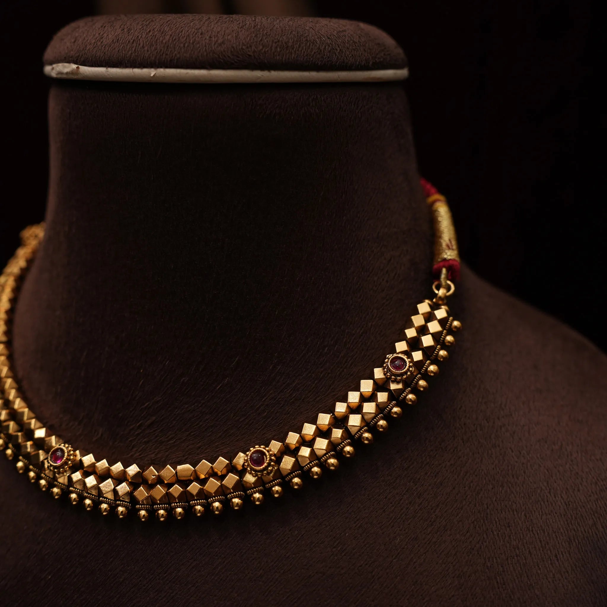 Sachita Antique Choker - Mega Red