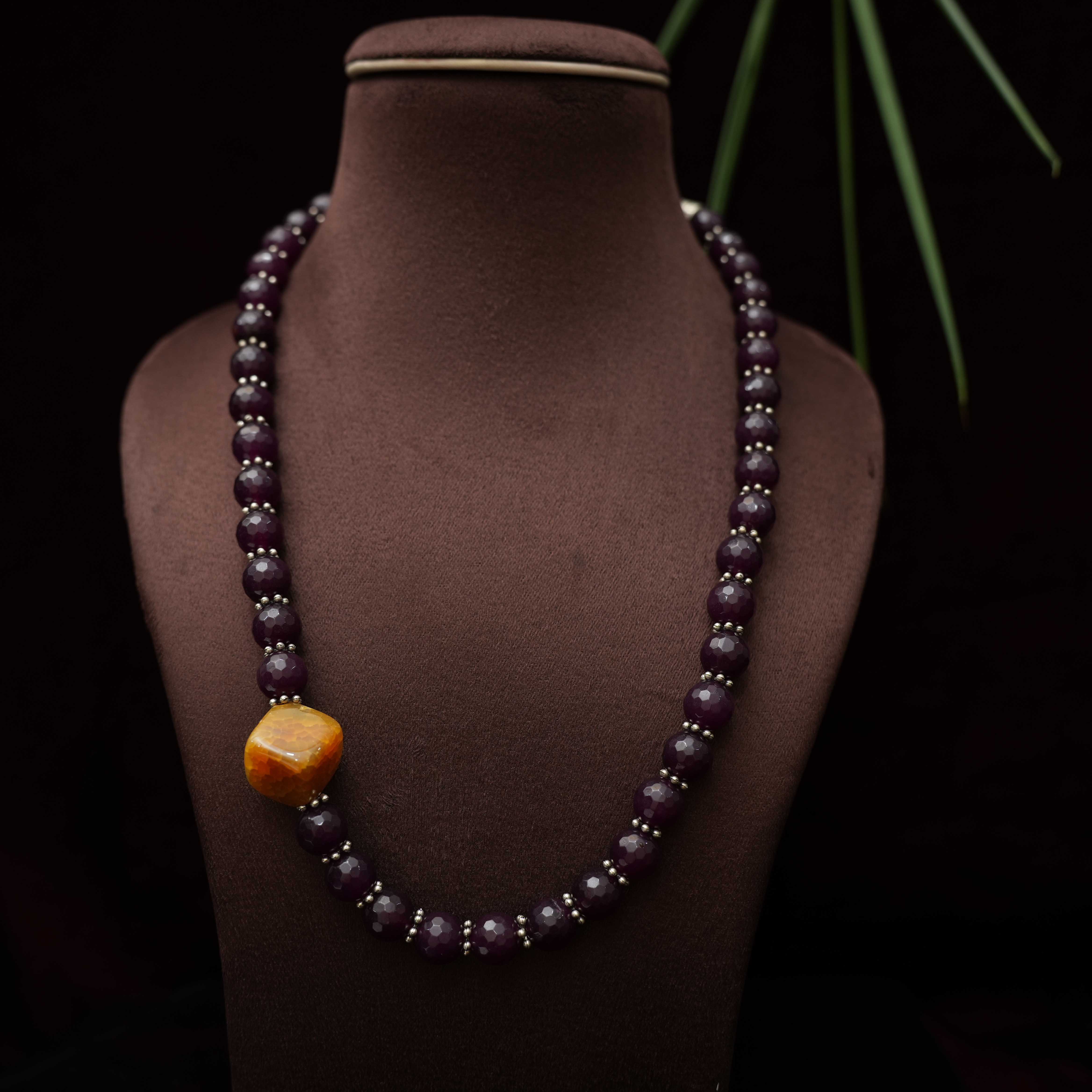 Yuva Beaded Necklace - Brown