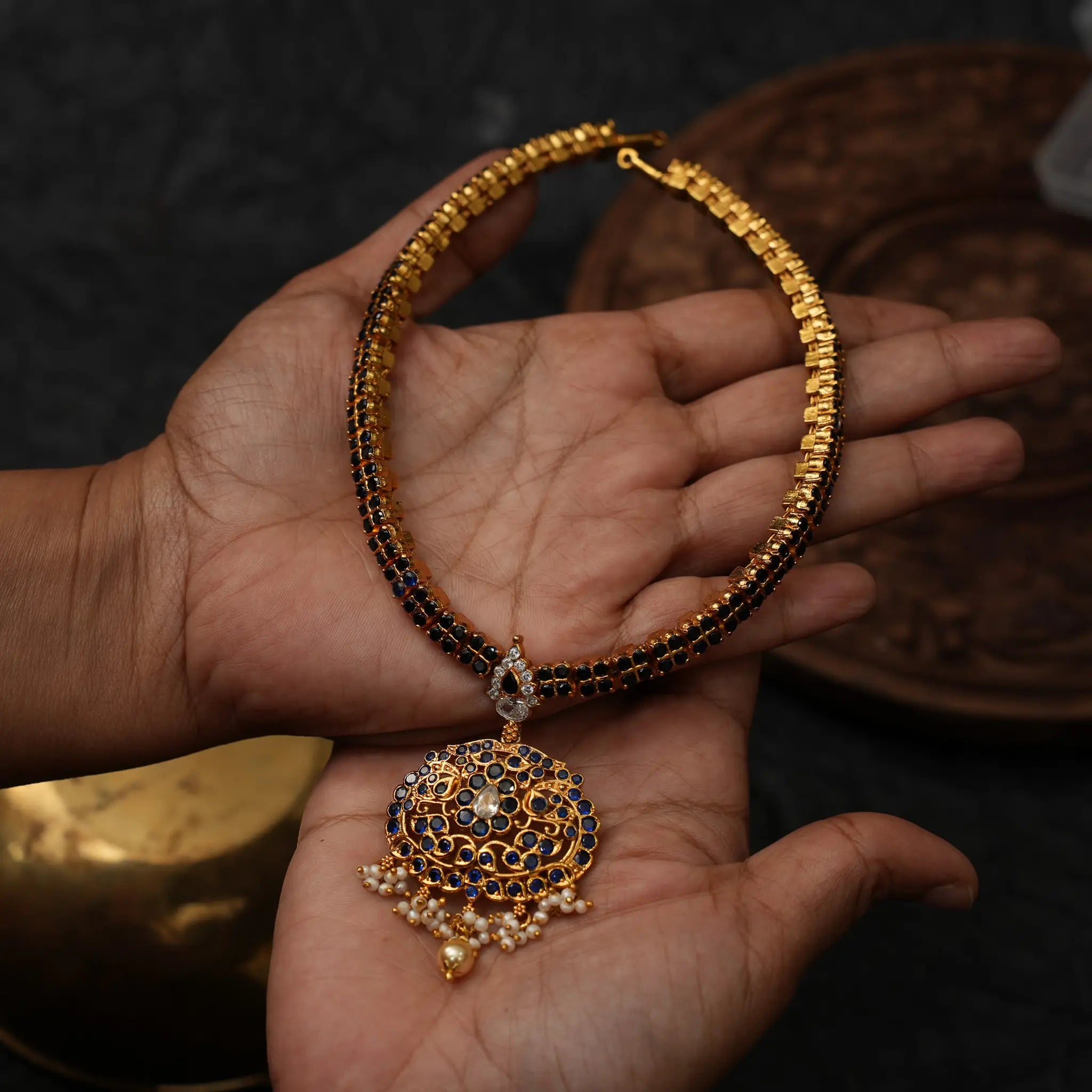 Saadhika Silver Attigai Necklace