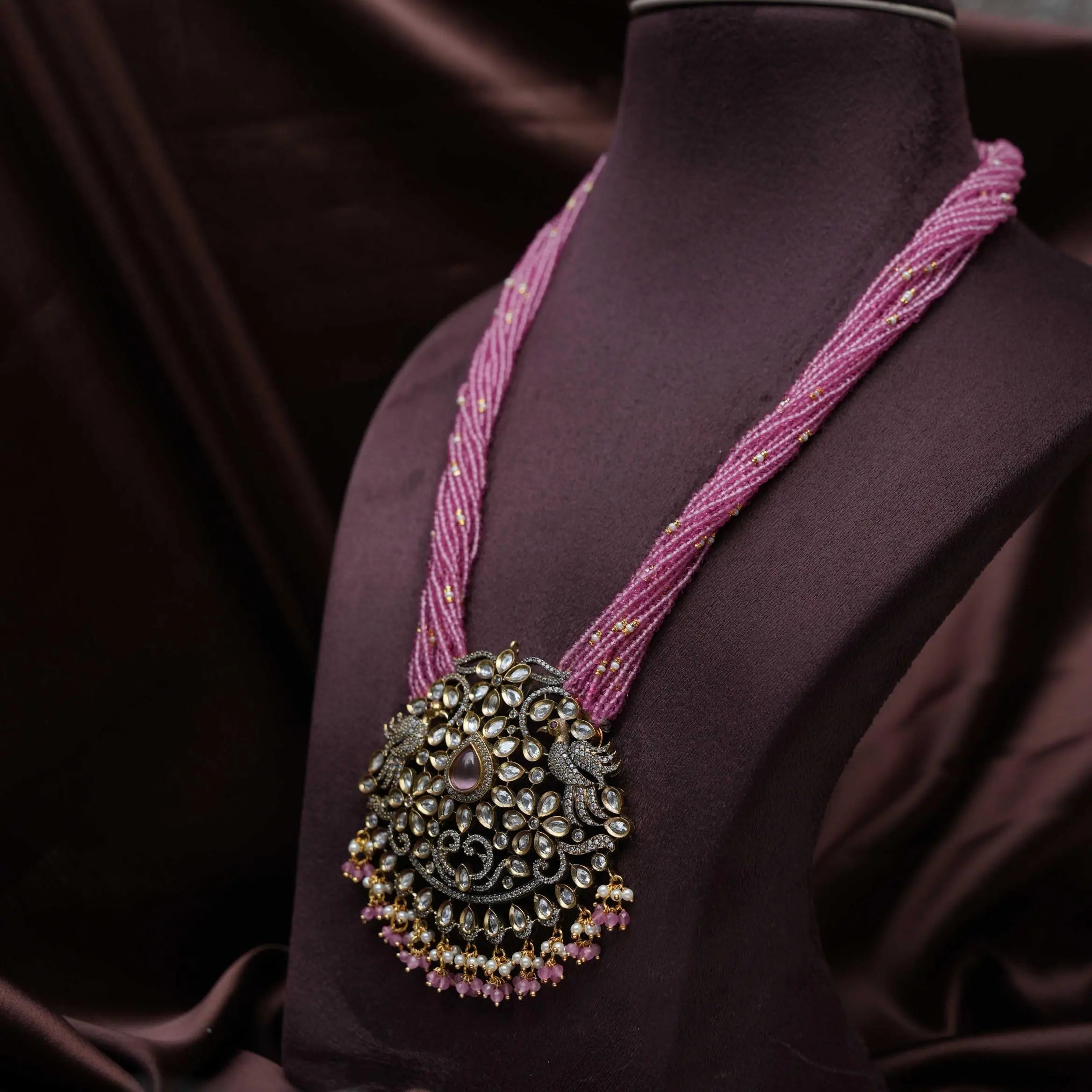 Reevana Victorian Kundan Necklace