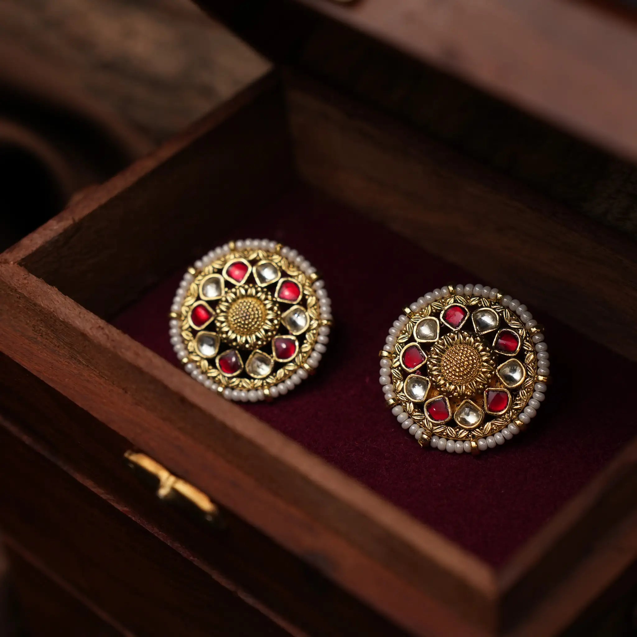 Sahana Polki Ear Stud