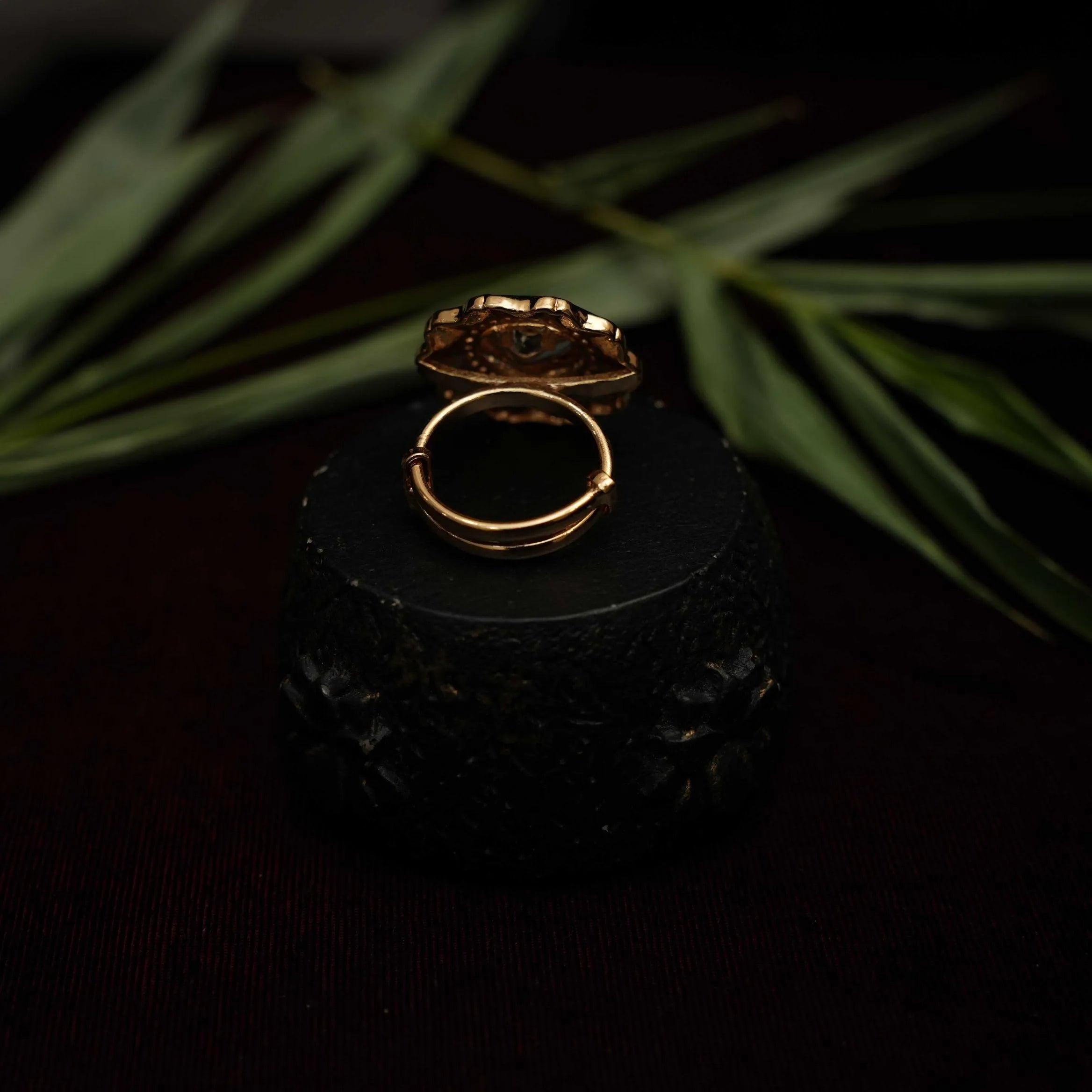 Saira Polki Ring - Dark Green