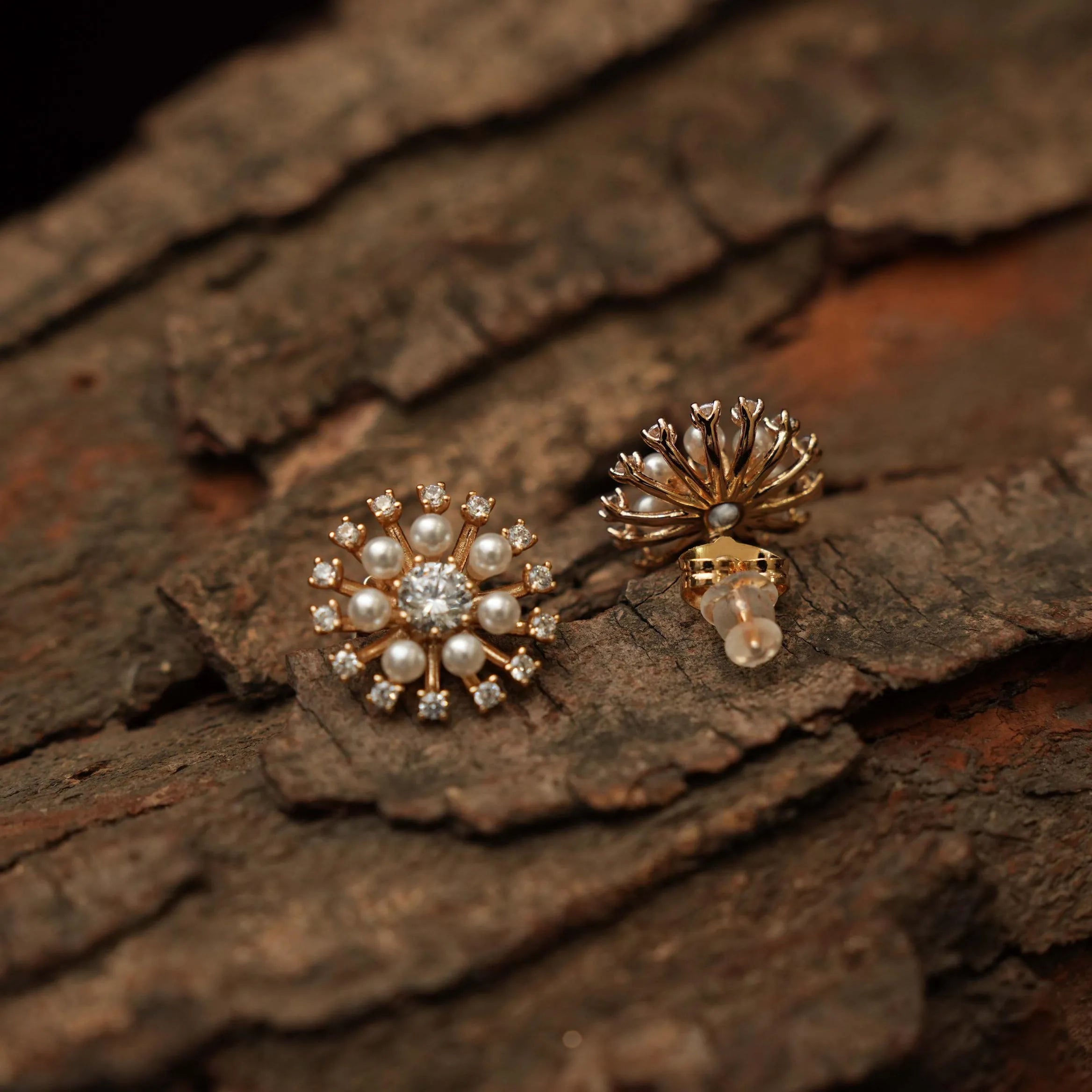 Saira Zircon Ear Stud - Rimli Boutique