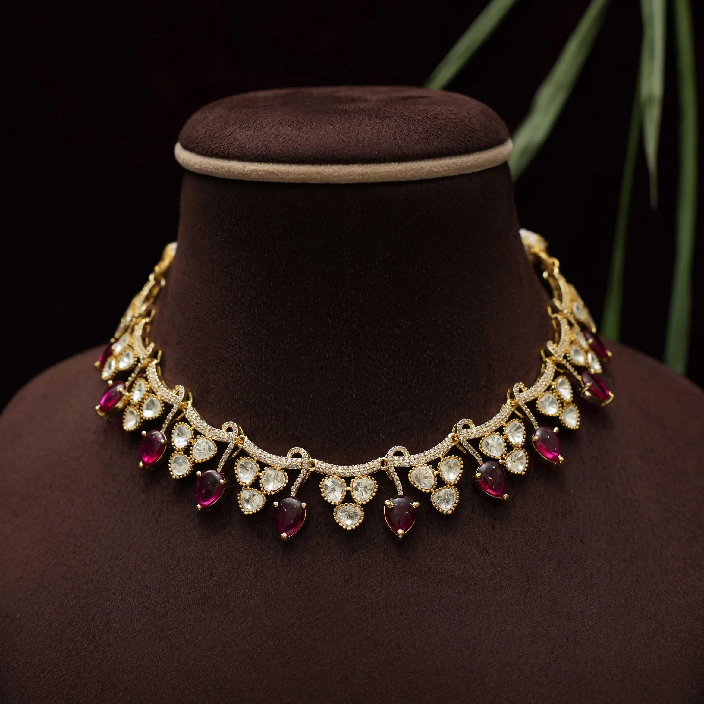 Saisha Polki Necklace - Red