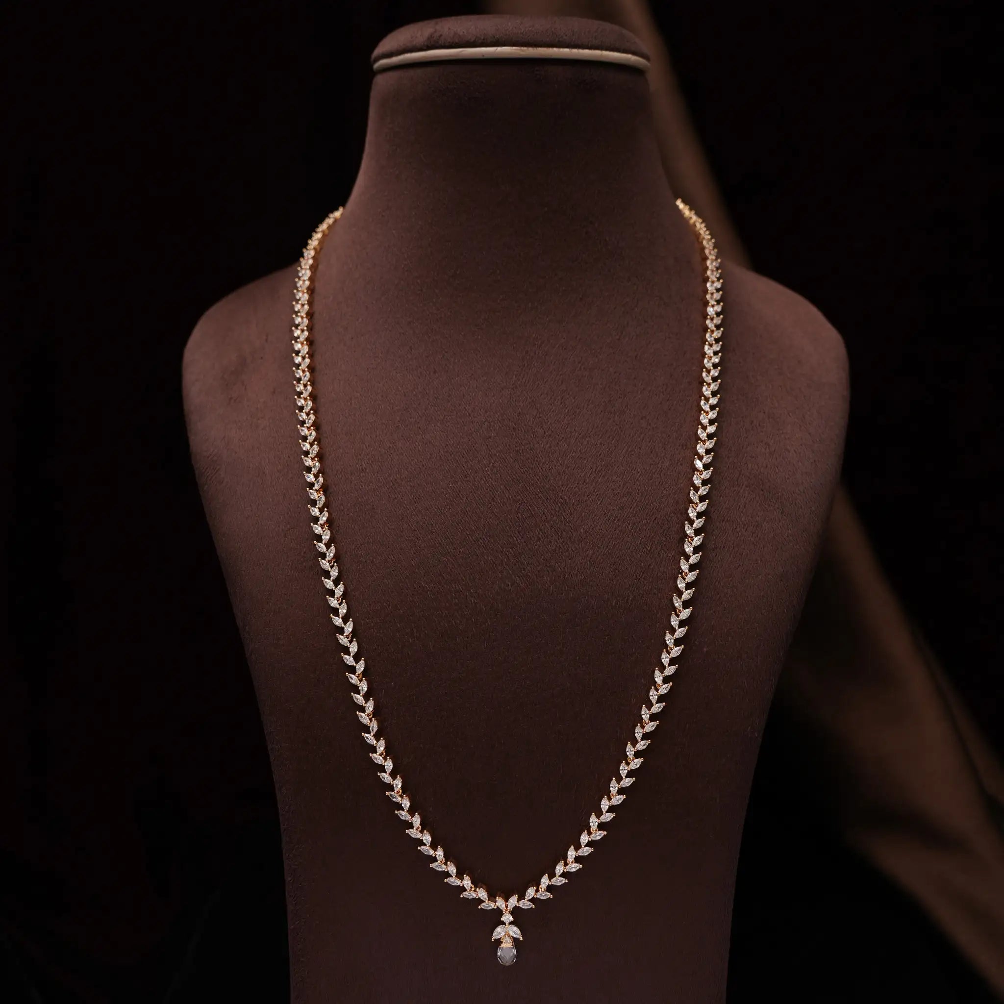 Sakti Zircon Necklace - Kuja