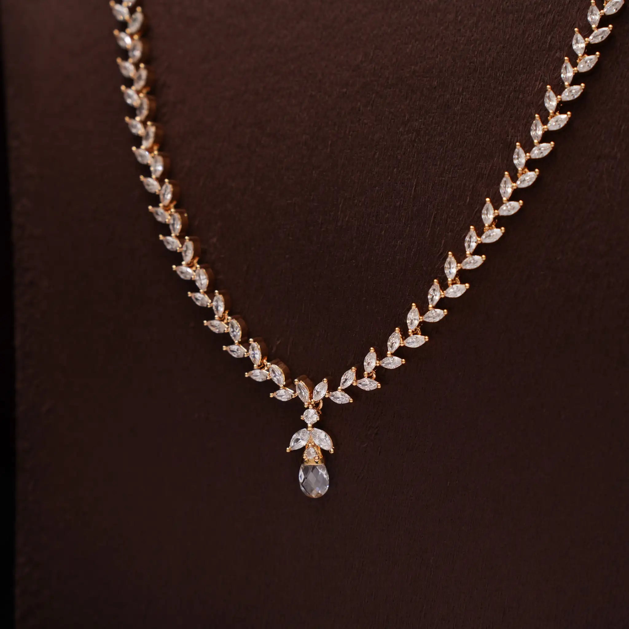 Sakti Zircon Necklace - Kuja