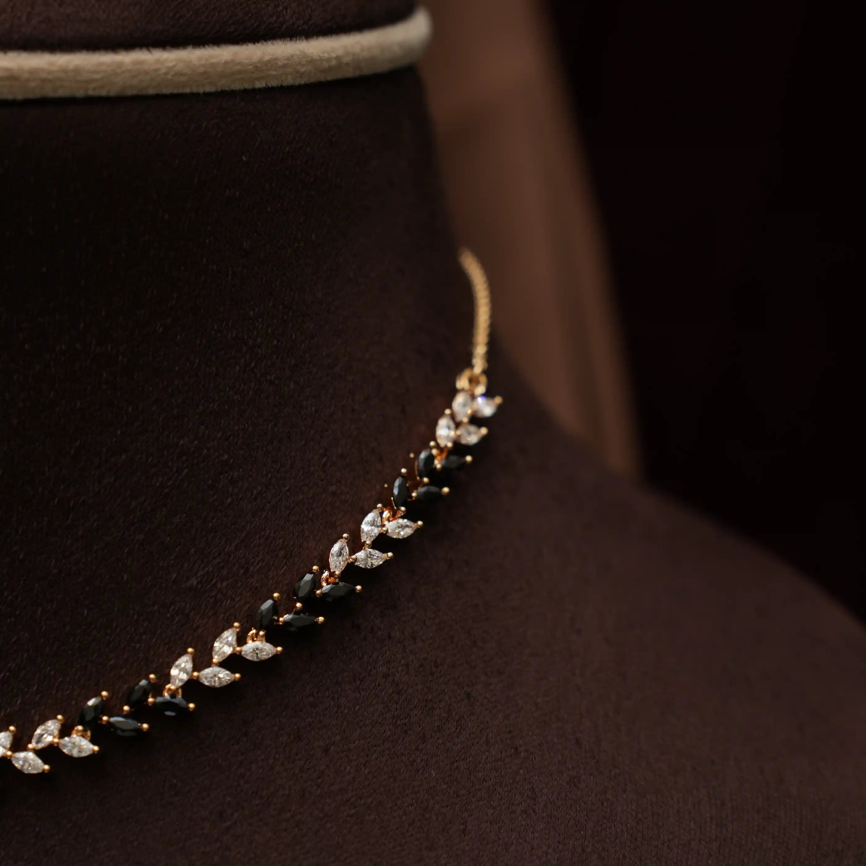 Sakti Zircon Necklace - White & Black